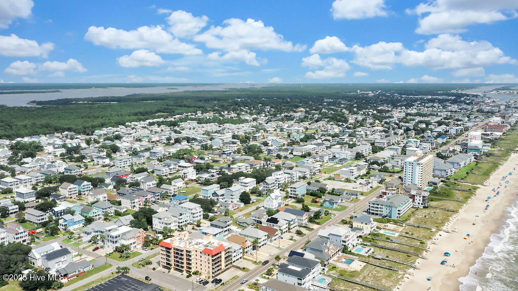 100531448 | Photo 43