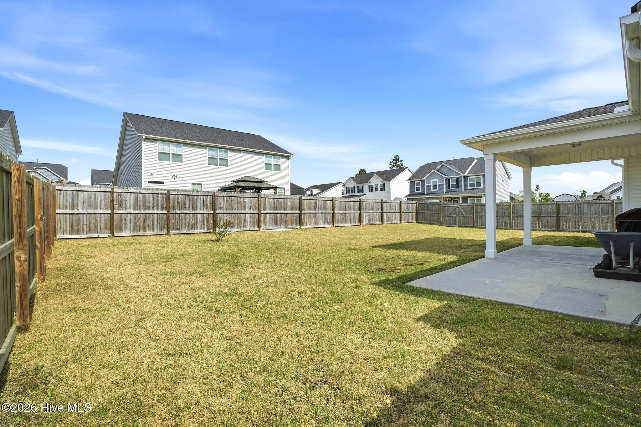 100567646 | Photo 70