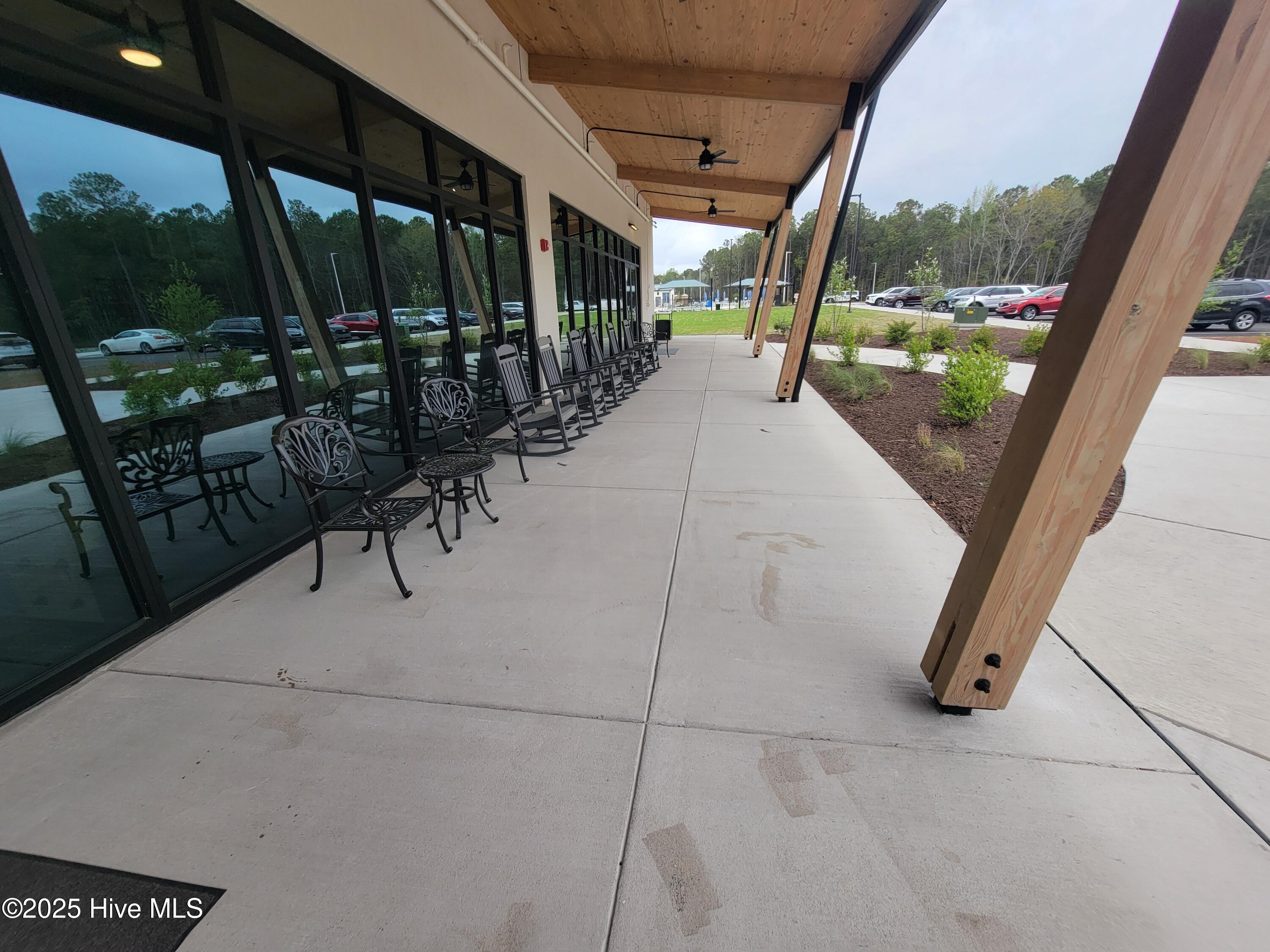 100513724 | Photo 80