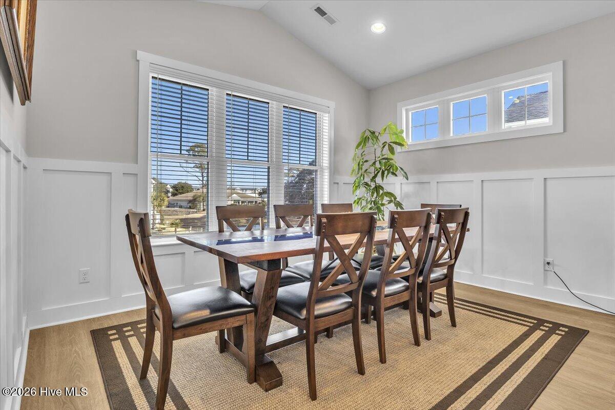 305 Ivy Lane, Carolina Beach, NC, 28428