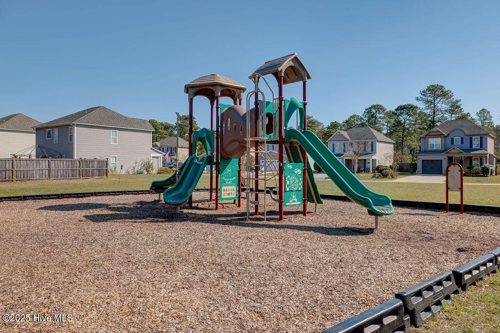 100539935 | Photo 52