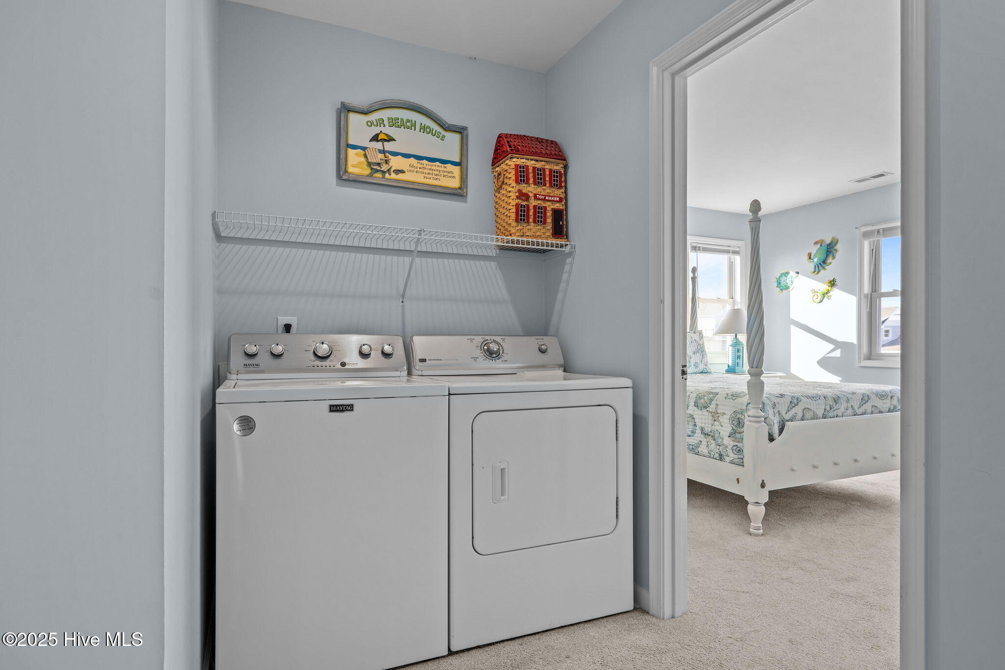 100545212 | Photo 24