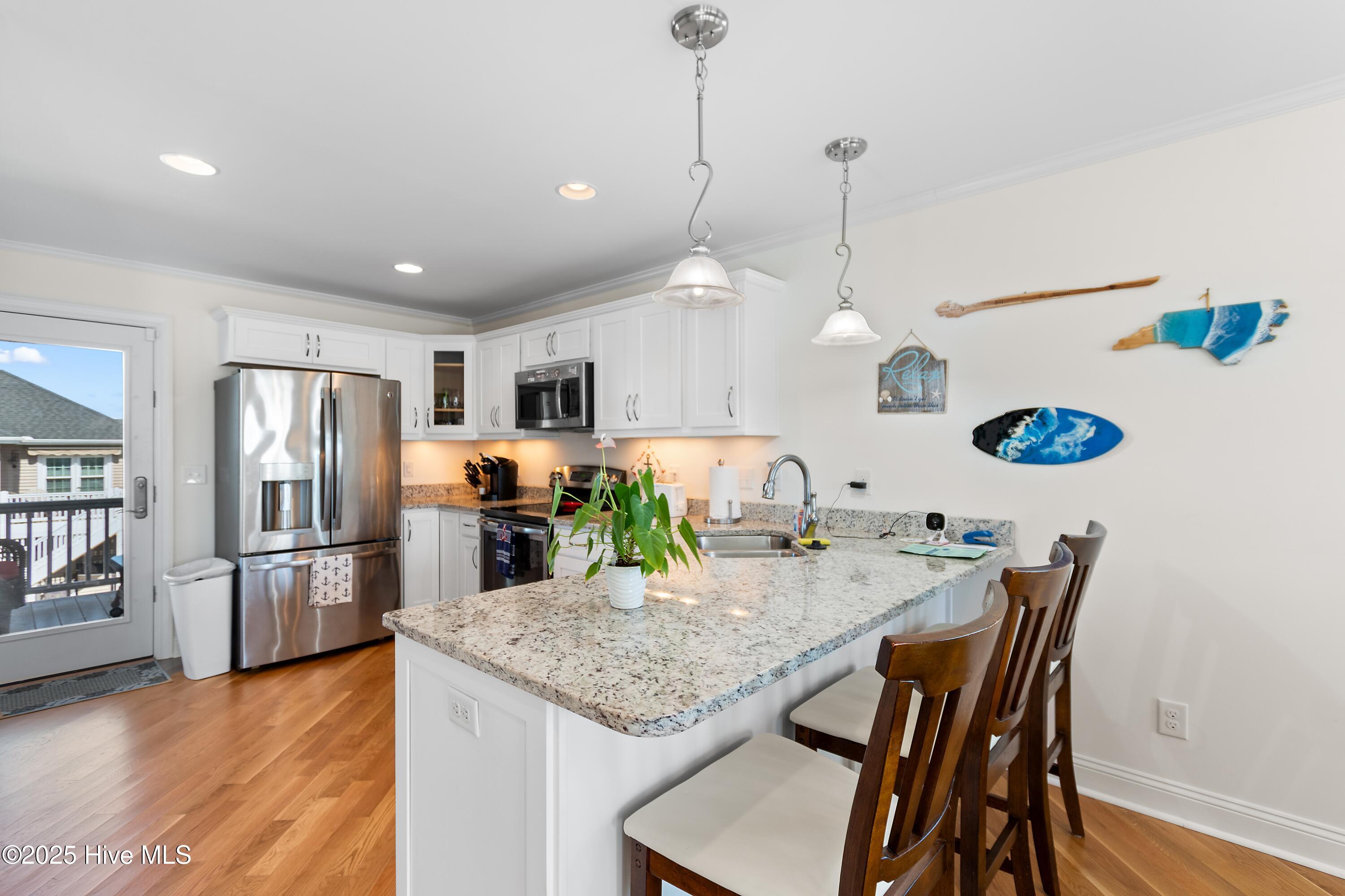 100534441 | Photo 13