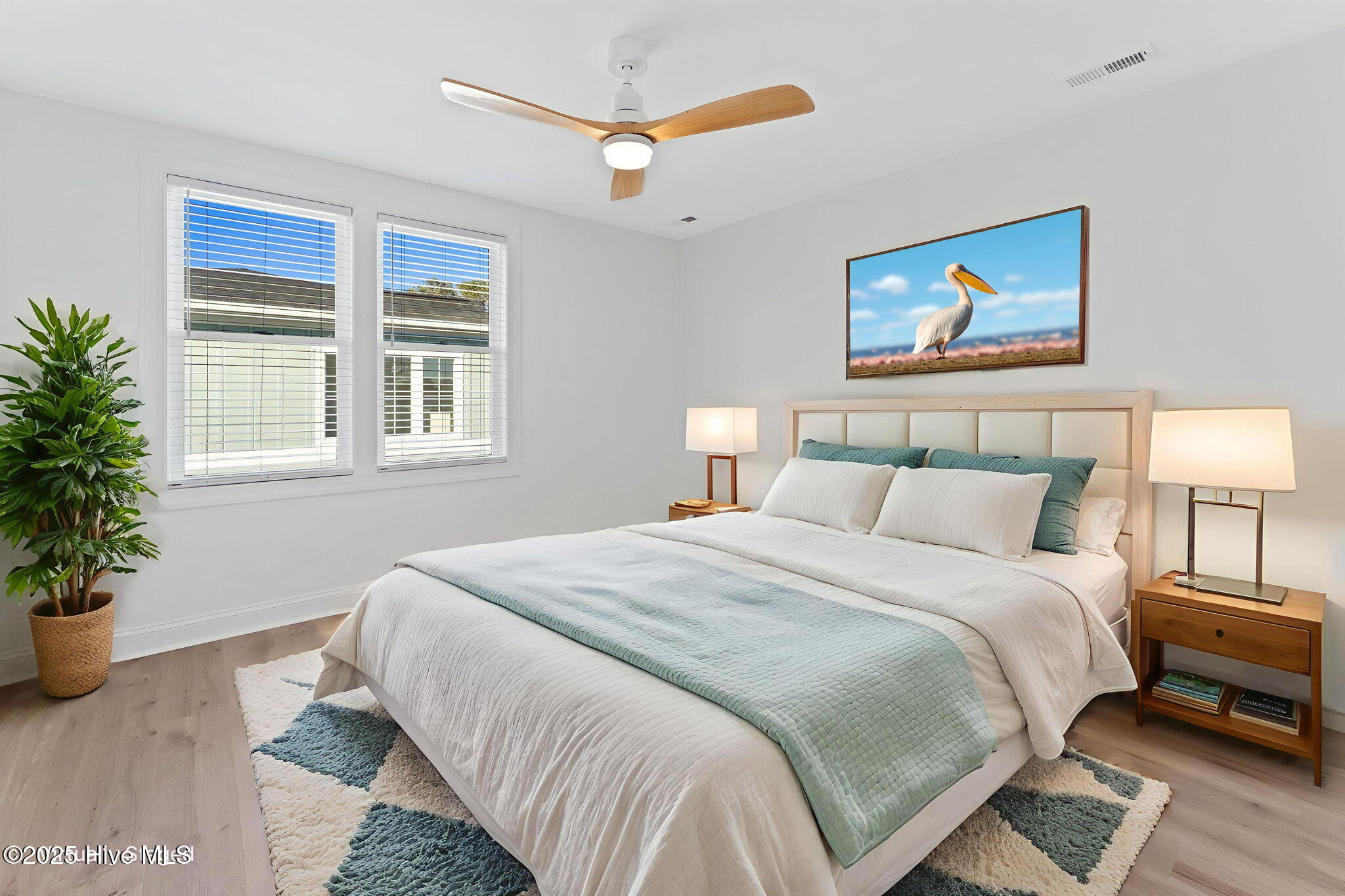 100539772 | Photo 16