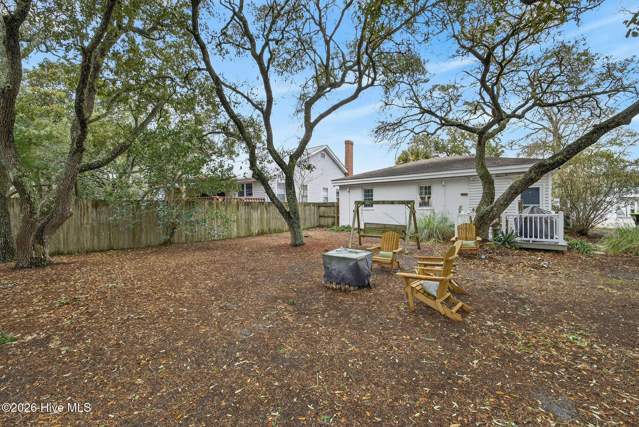 100553200 | Photo 31