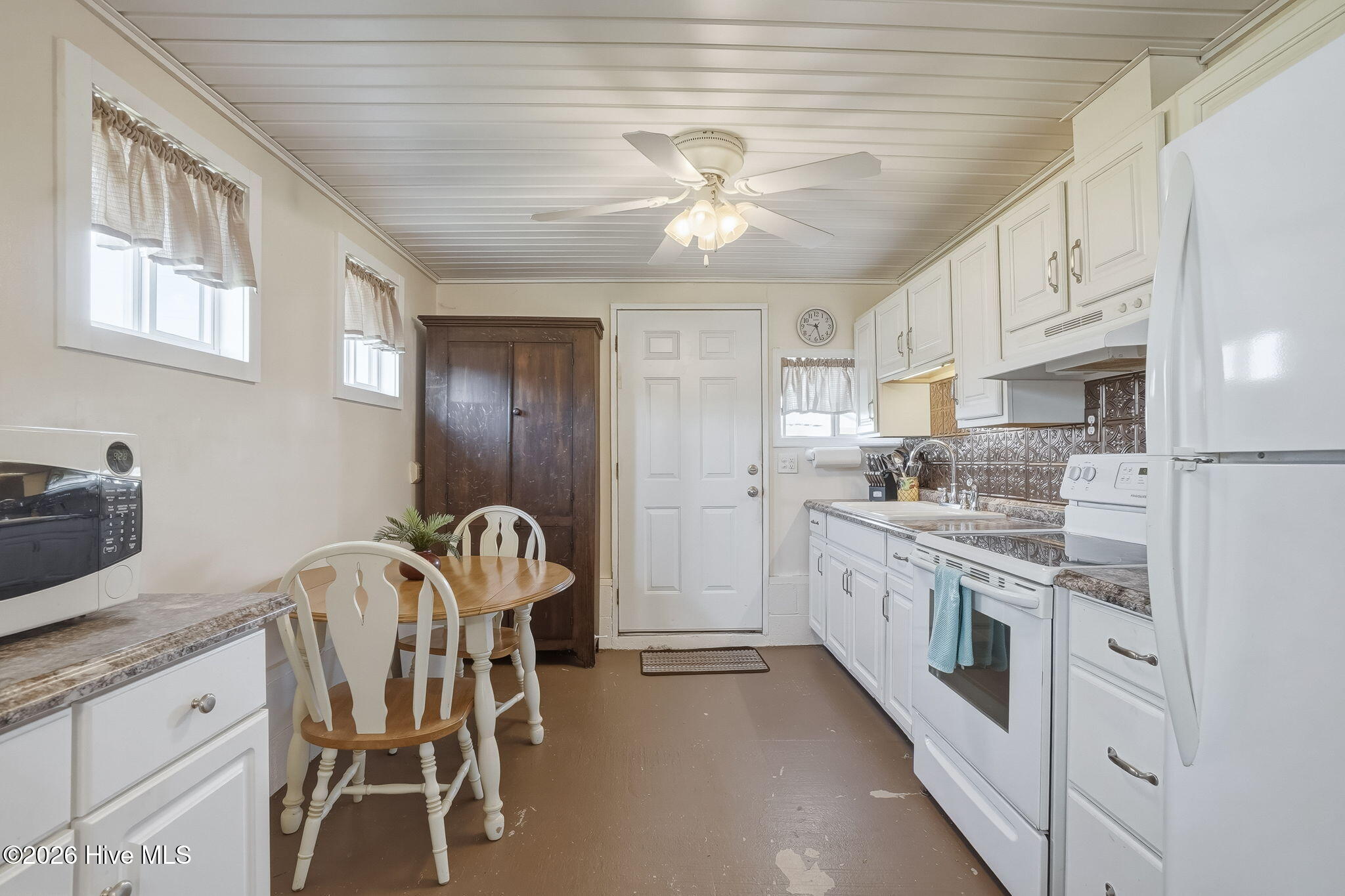 187 Mullens Drive,Harkers Island