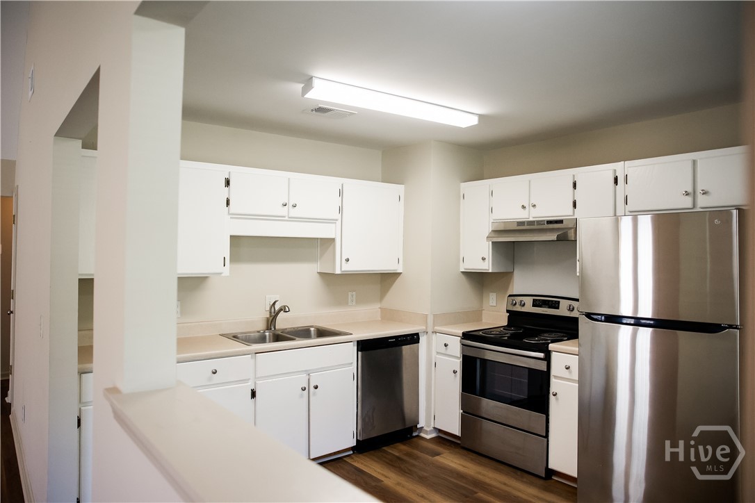 Kitchen 3
