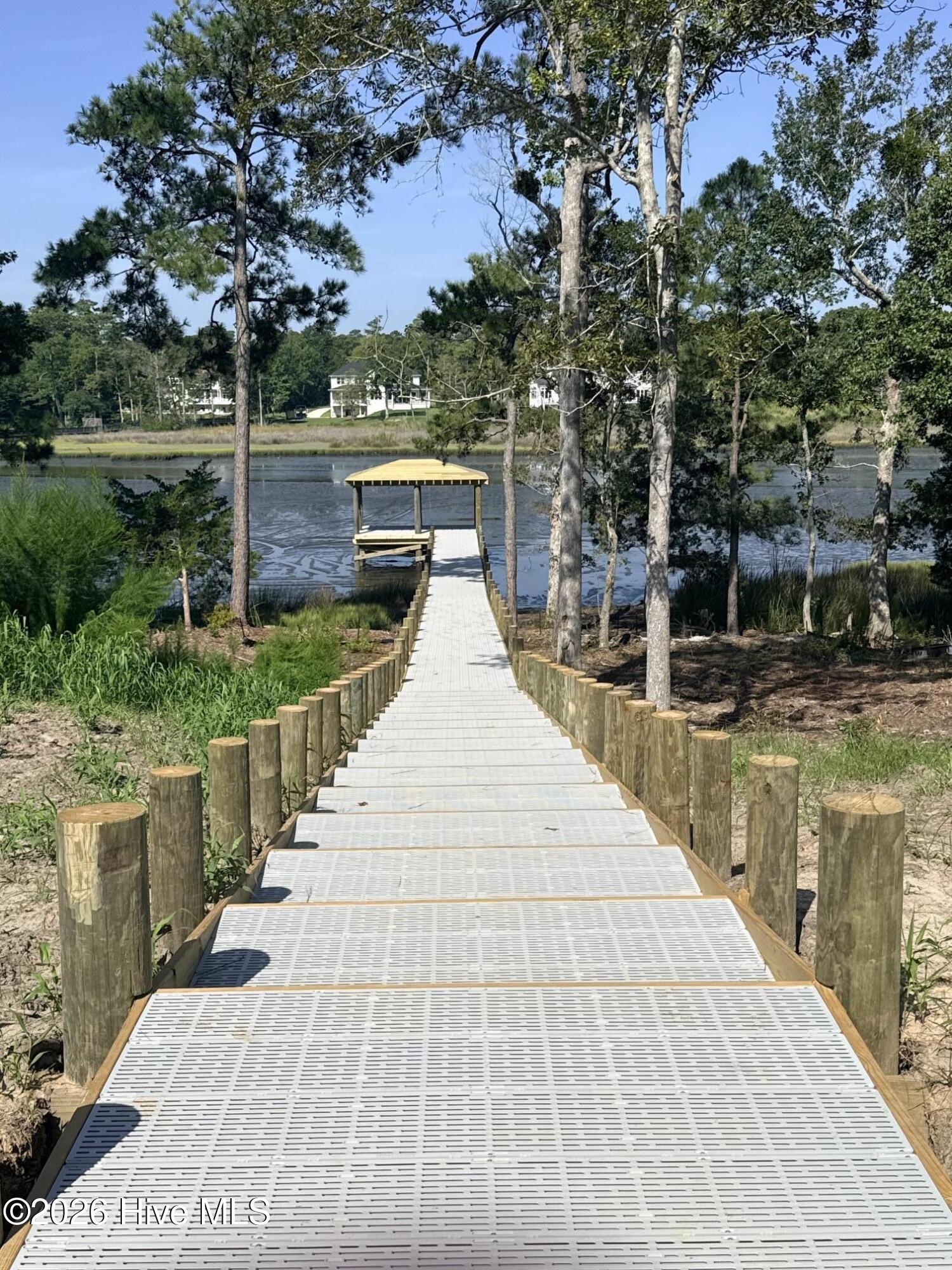Community Pier under construction.
