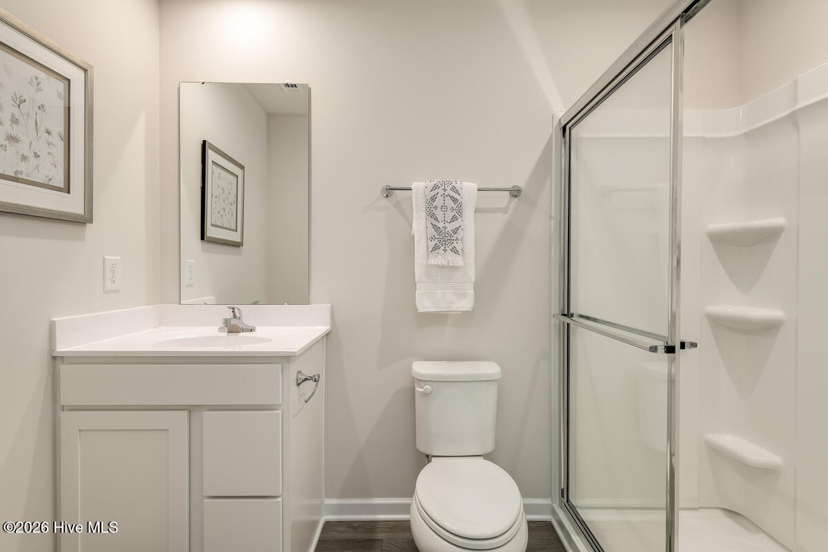 100555058 | Photo 22