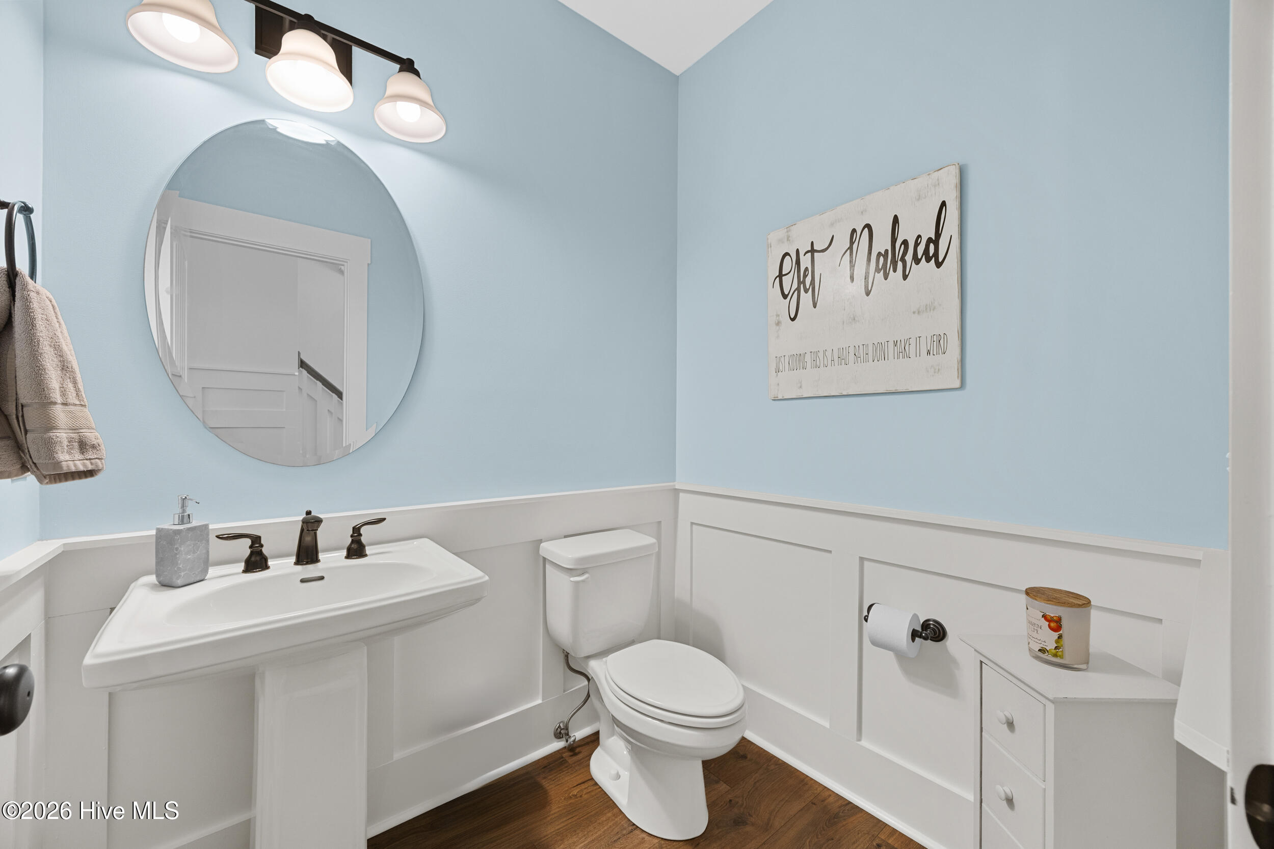 100564447 | Photo 17