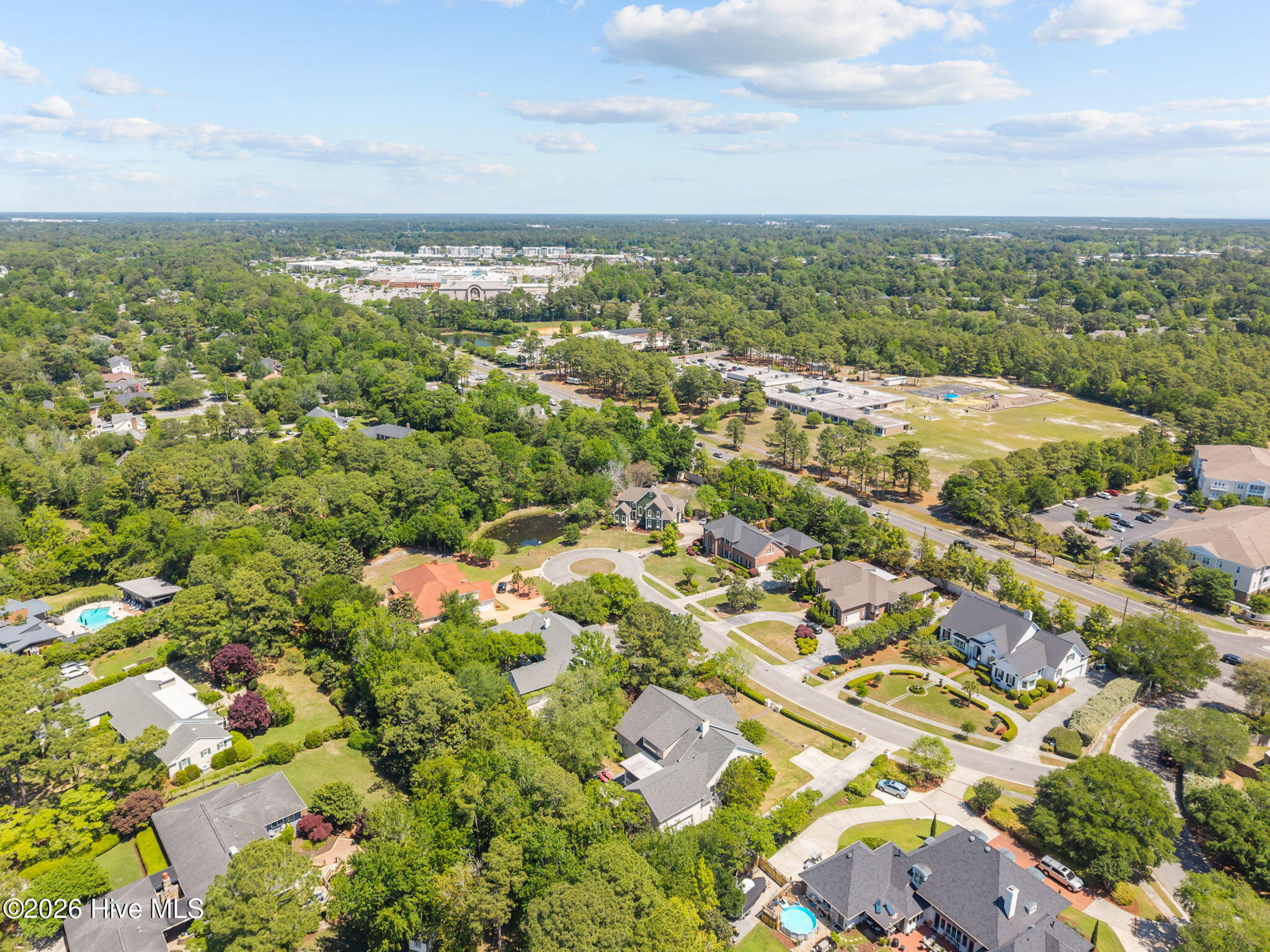 100570294 | Photo 56