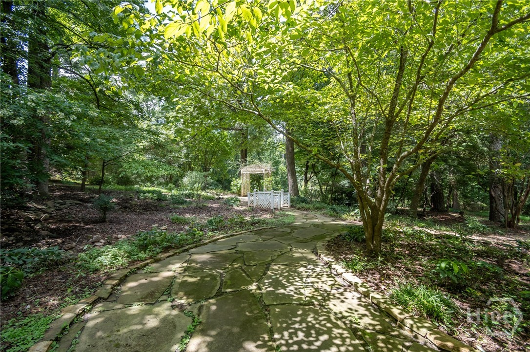 61st image of 135 Old Fort Road, Athens, GA 30606 | MLS# CL363168