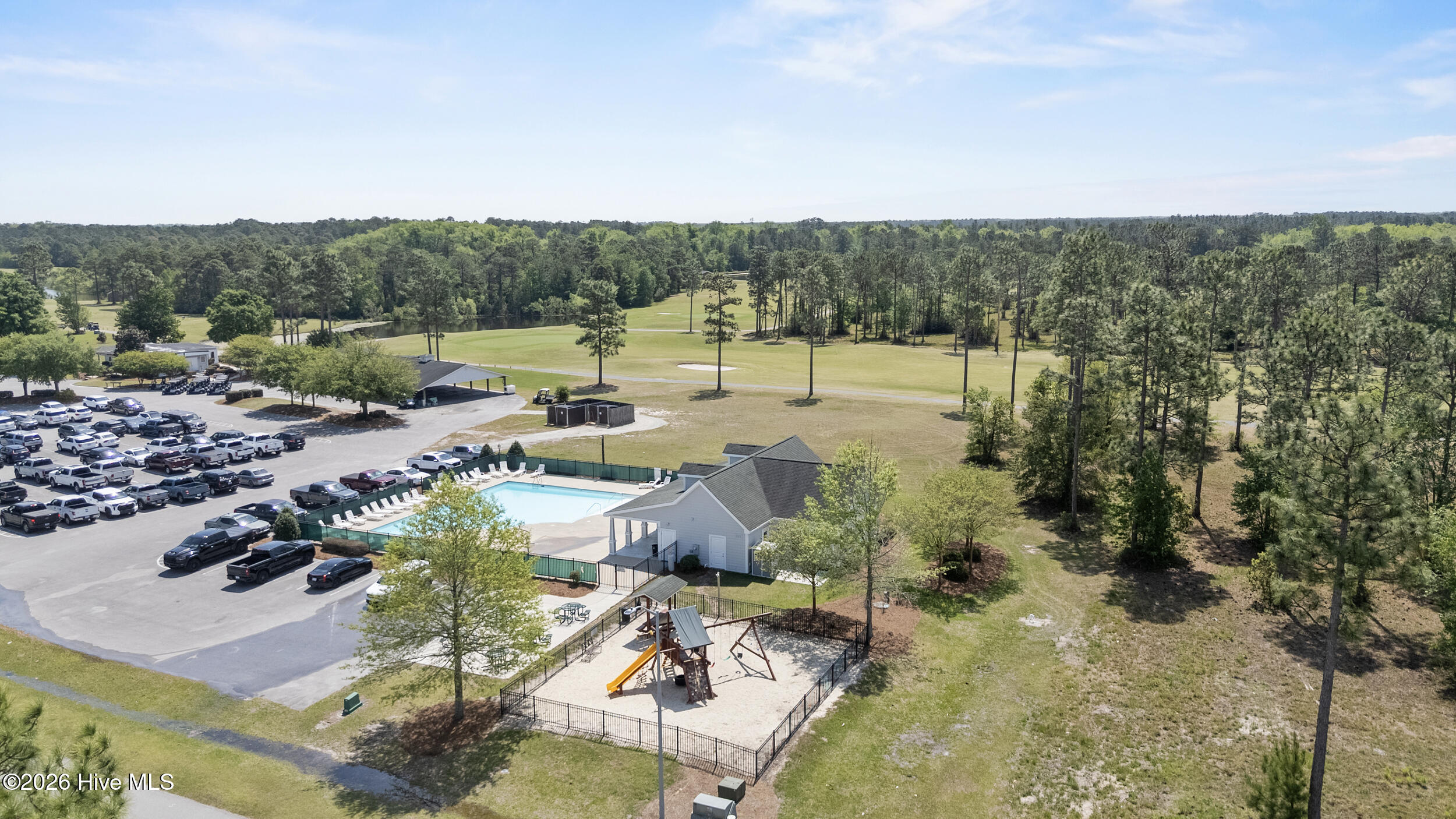 211 Wedgefield Circle,Maple Hill
