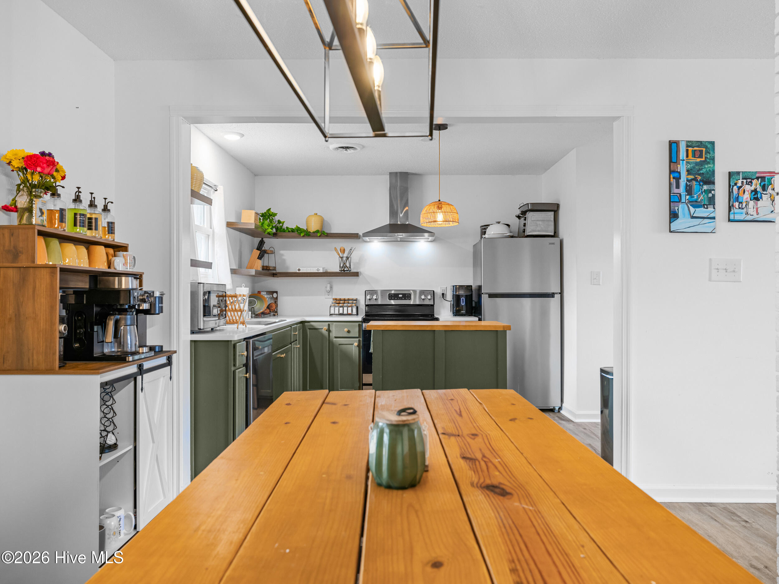 100556726 | Photo 28