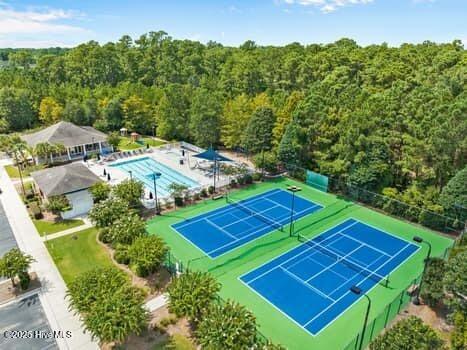 100546268 | Photo 13