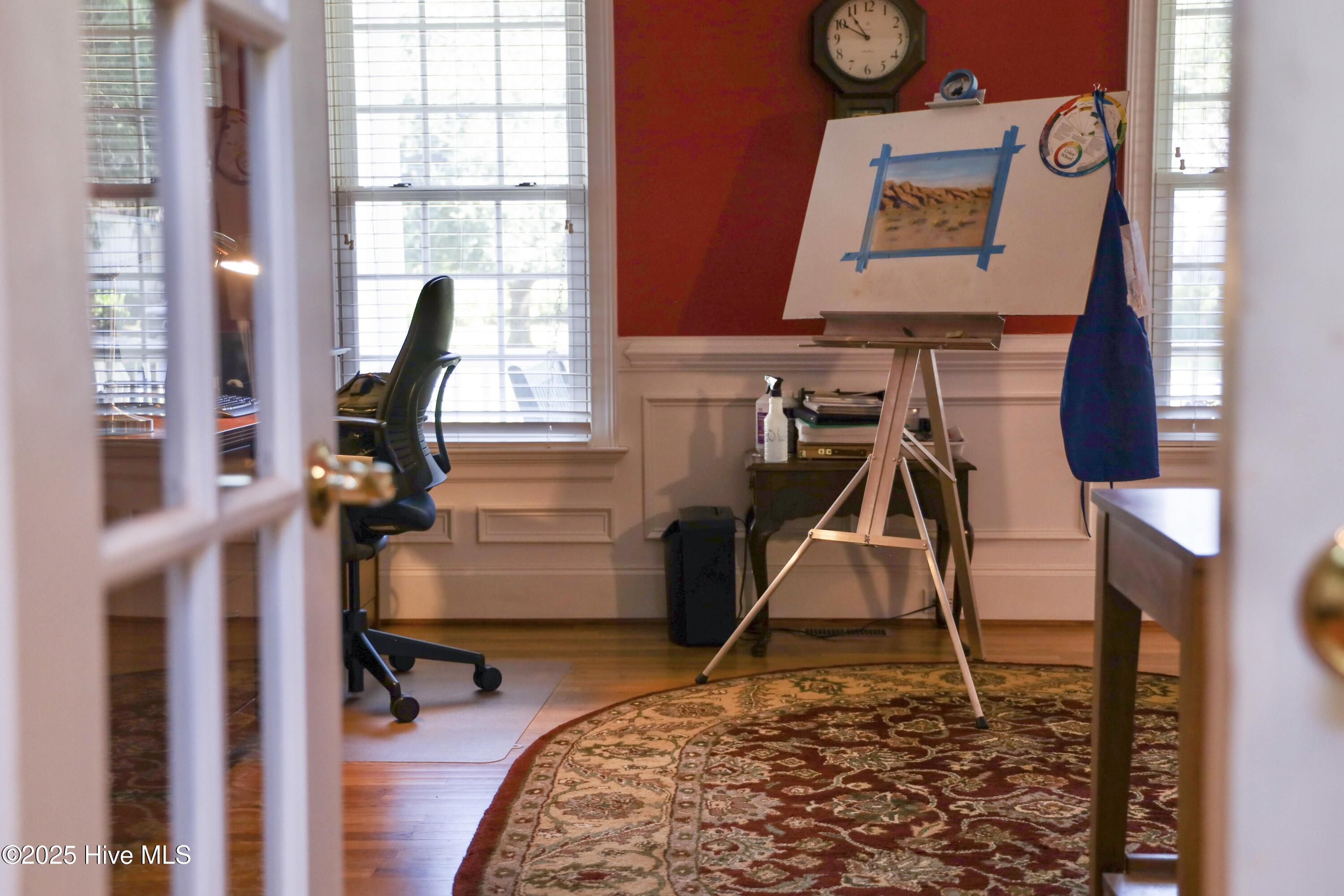 100561292 | Photo 59