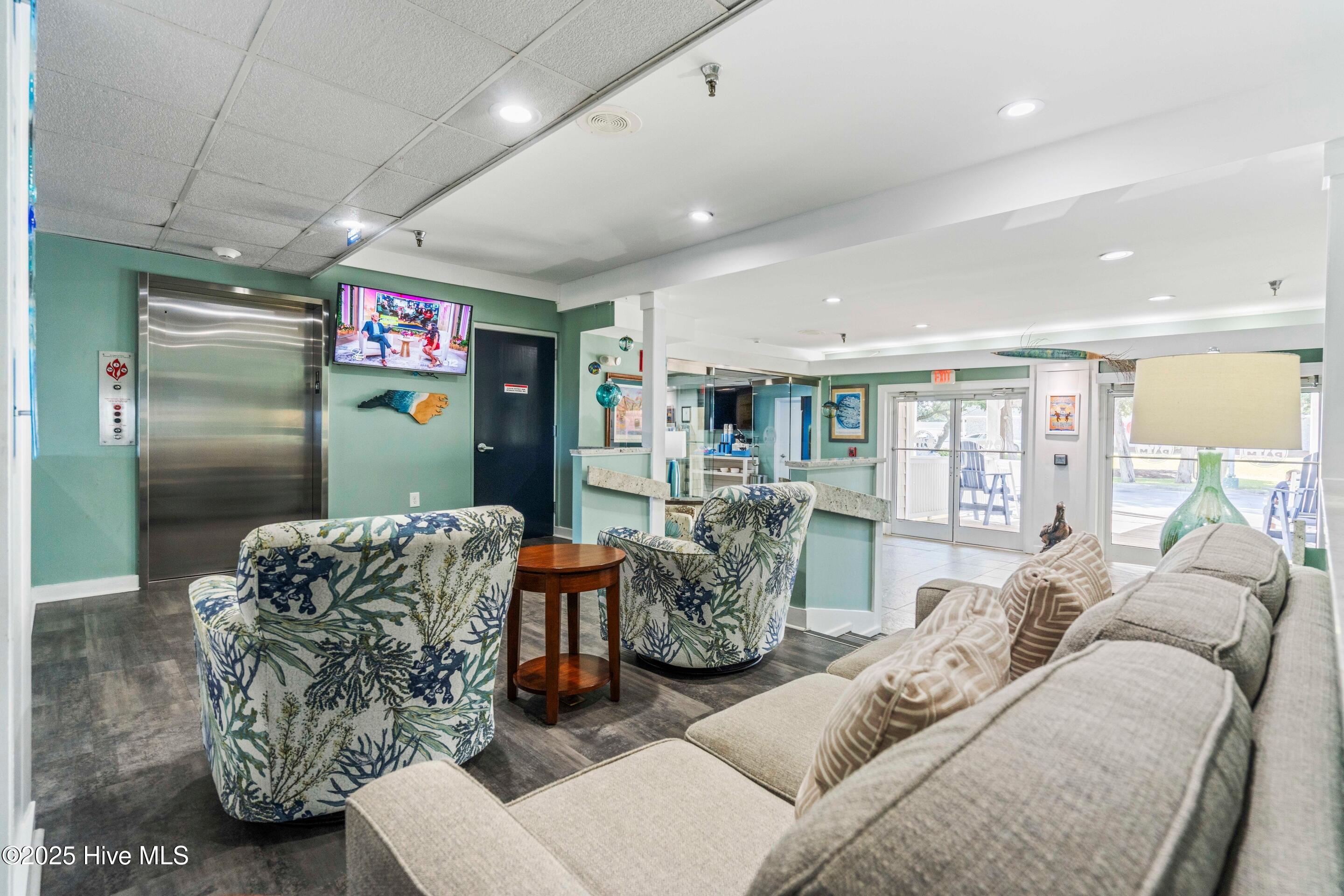 602 W Ft Macon Road UNIT 117, Atlantic Beach, NC, 28512