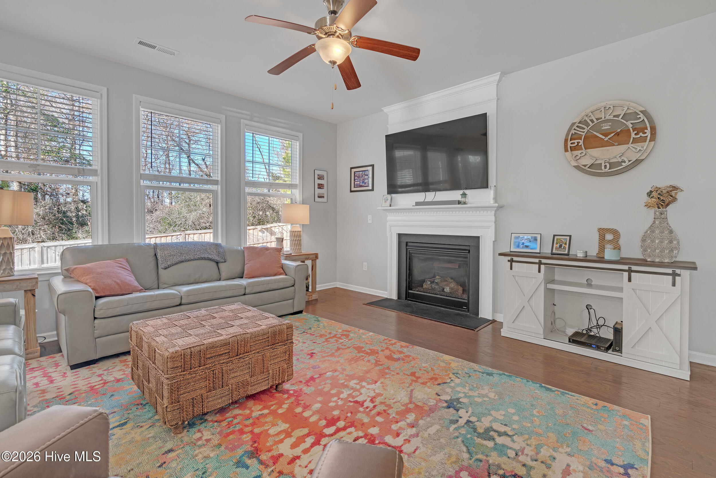 100551488 | Photo 13