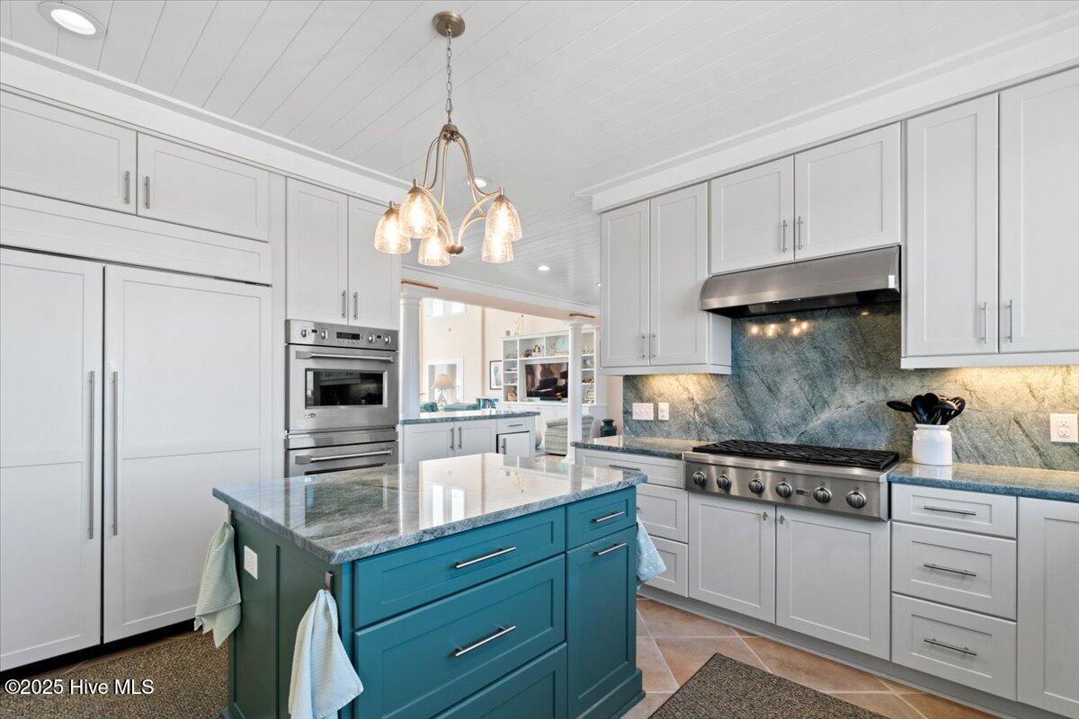 100491372 | Photo 35