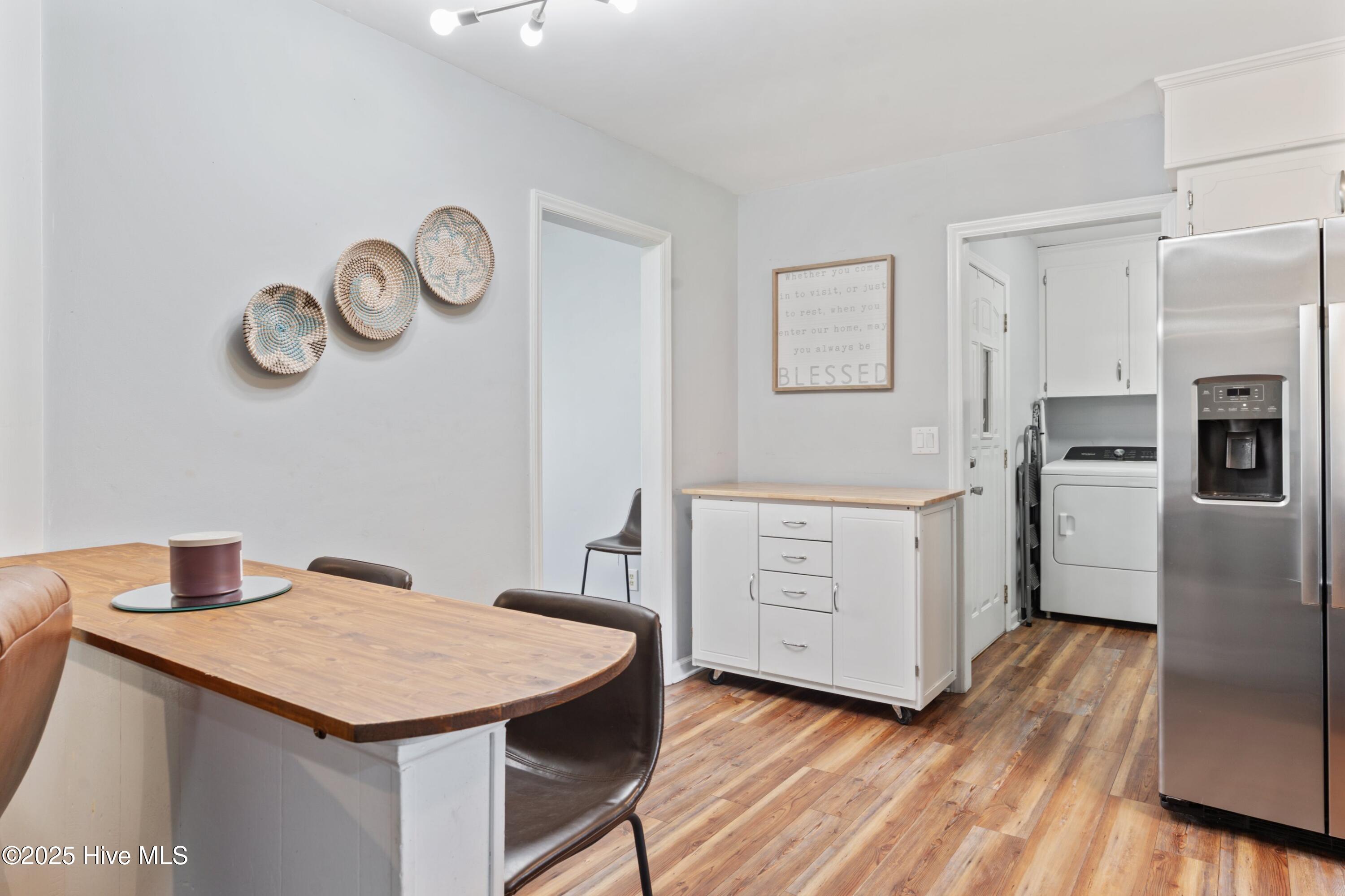 100526163 | Photo 15