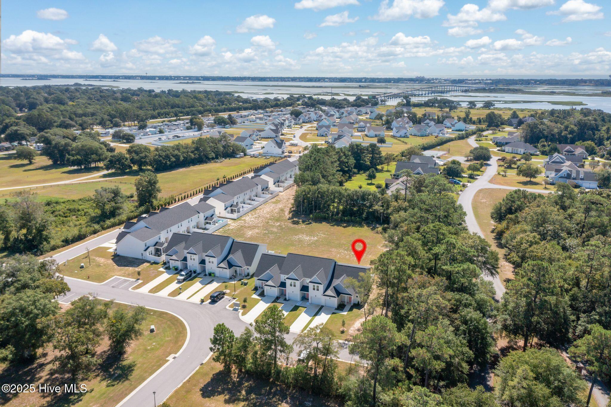 100531651 | Photo 41