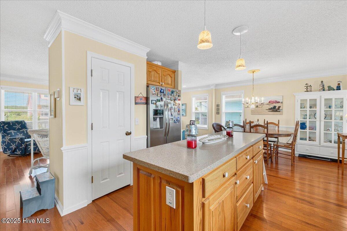 100531606 | Photo 13