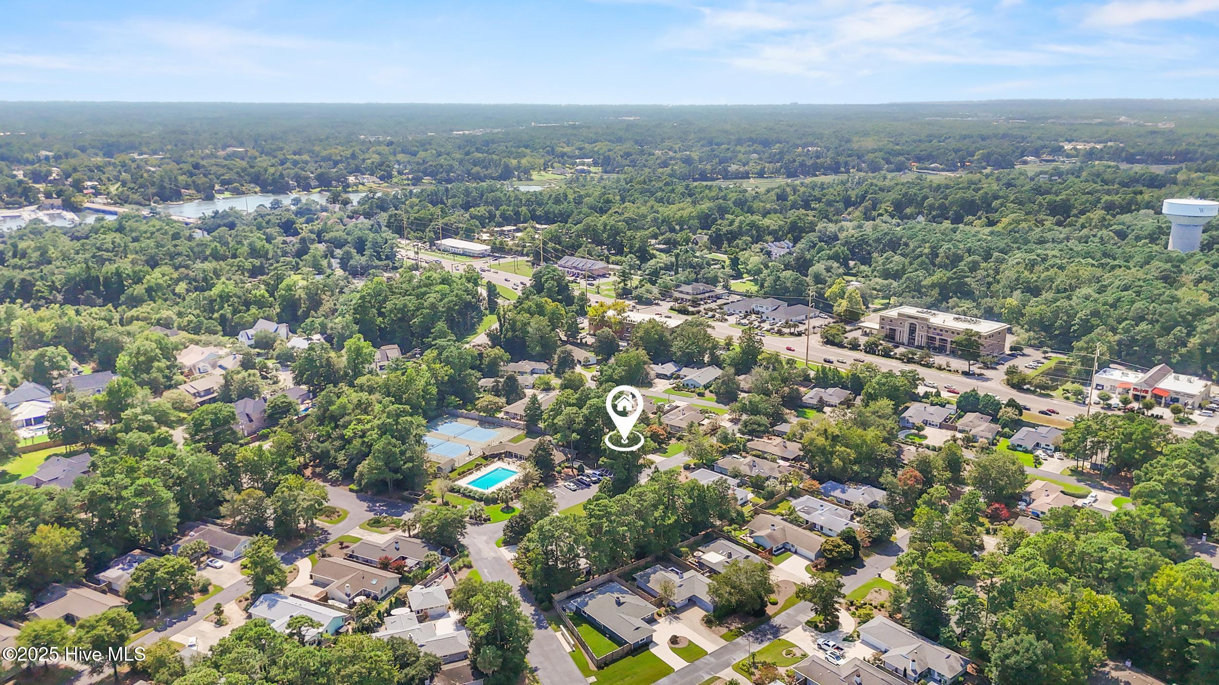 100551660 | Photo 38