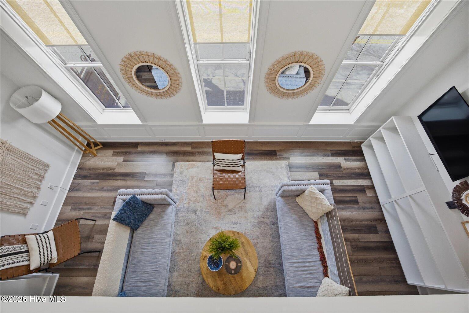 100559467 | Photo 21