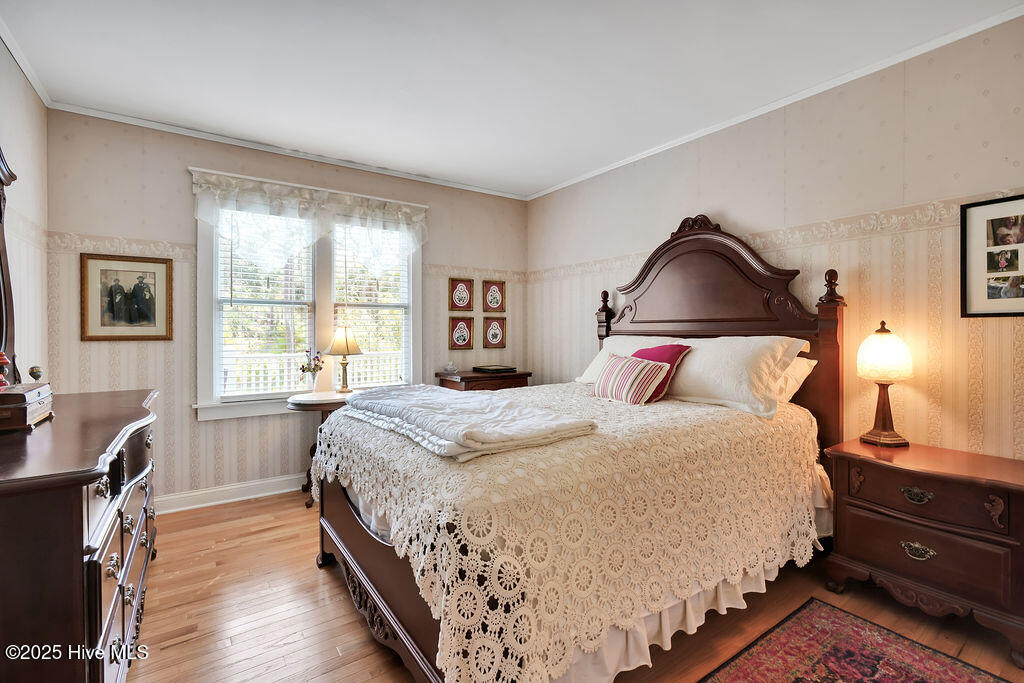 100533114 | Photo 23