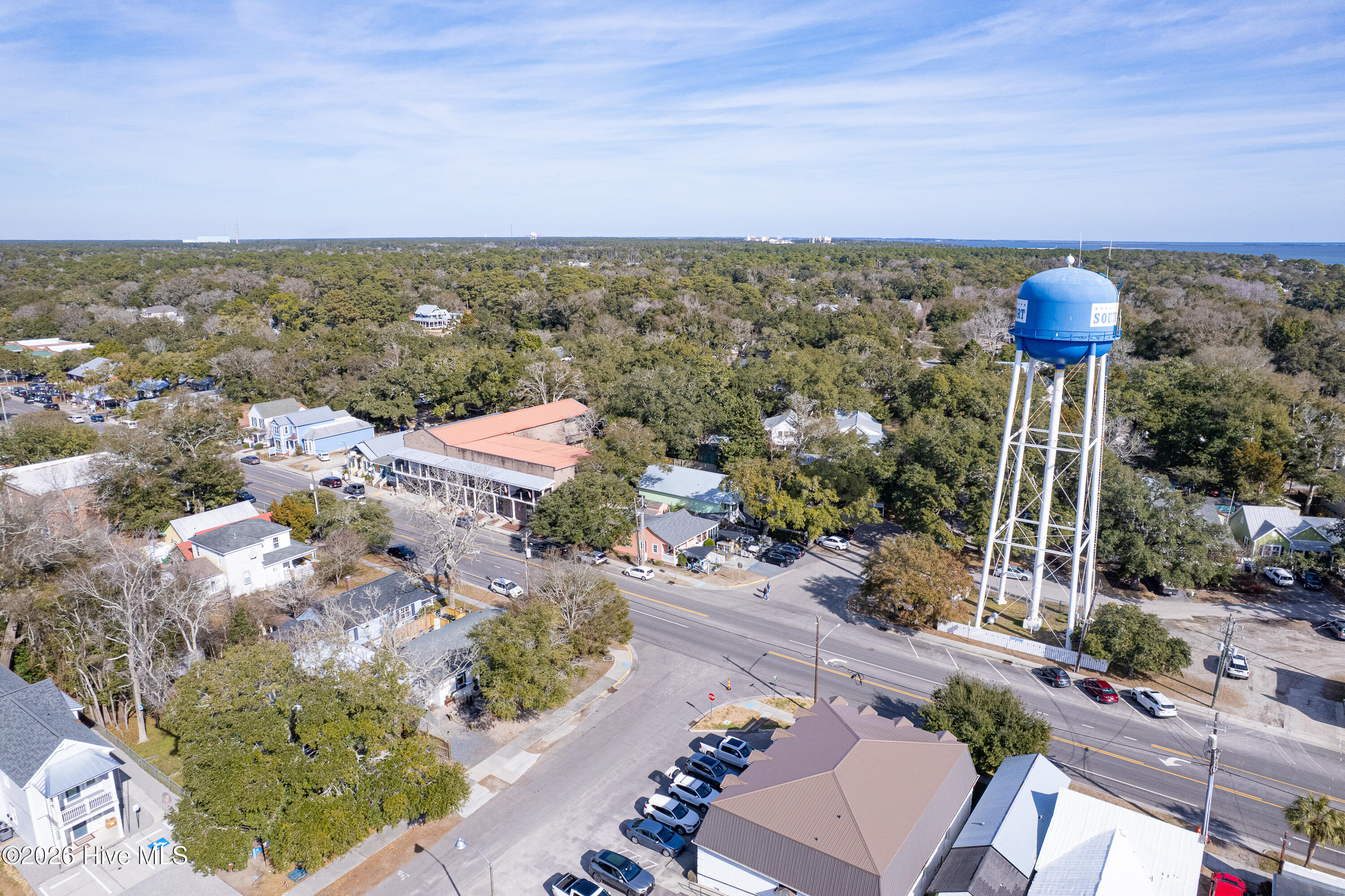 100517348 | Photo 53