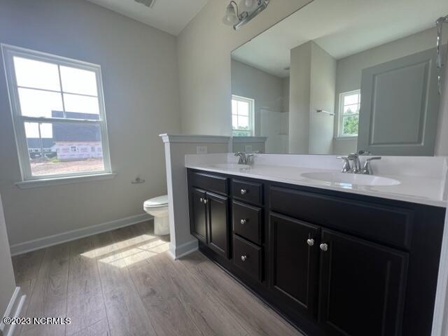 100558949 | Photo 16