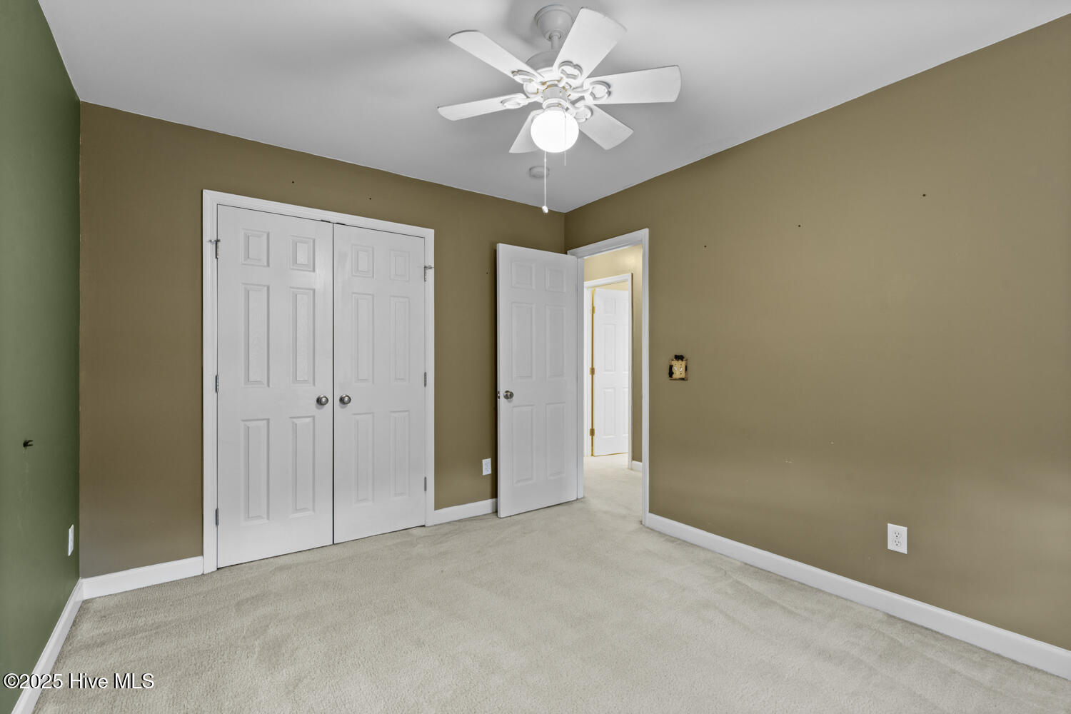 100532522 | Photo 25