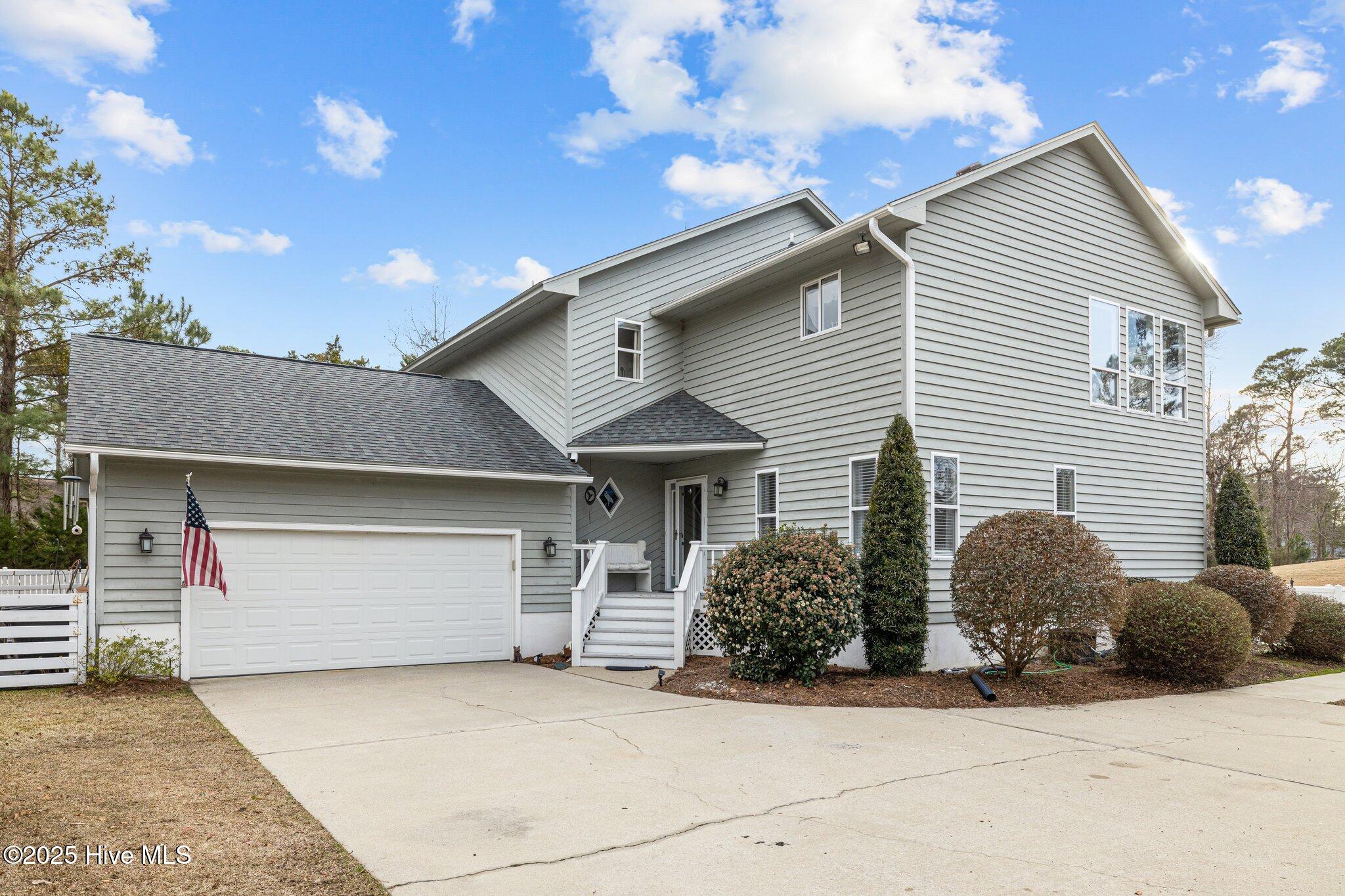 Homes for sale in Morehead City, NC | 806 Lord Granville Dr, Morehead City, NC 28557 | MLS# 100491963