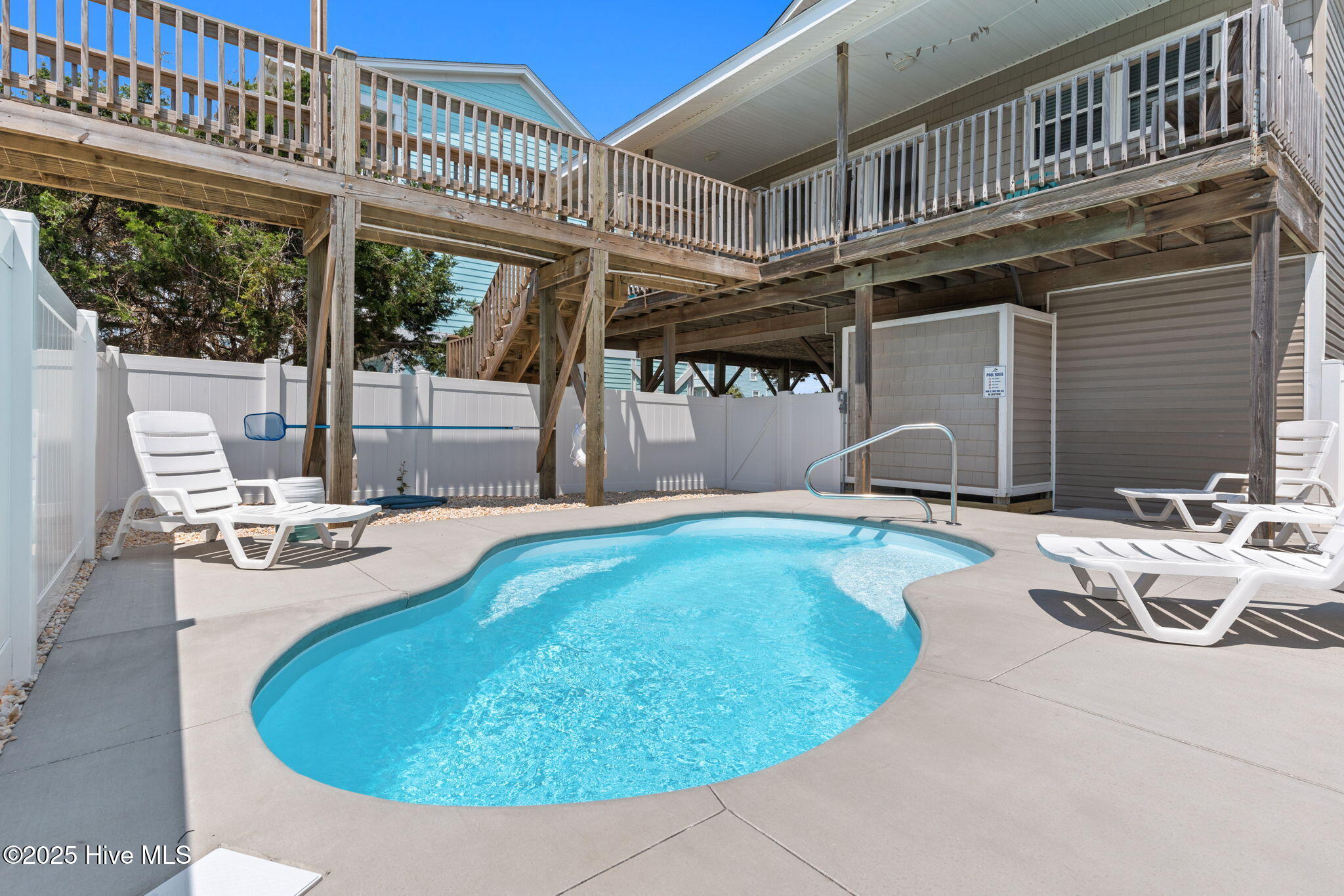 1081 Ocean Boulevard W, Holden Beach, NC 28462 – photo 5: 1081 Ocean Blvd West