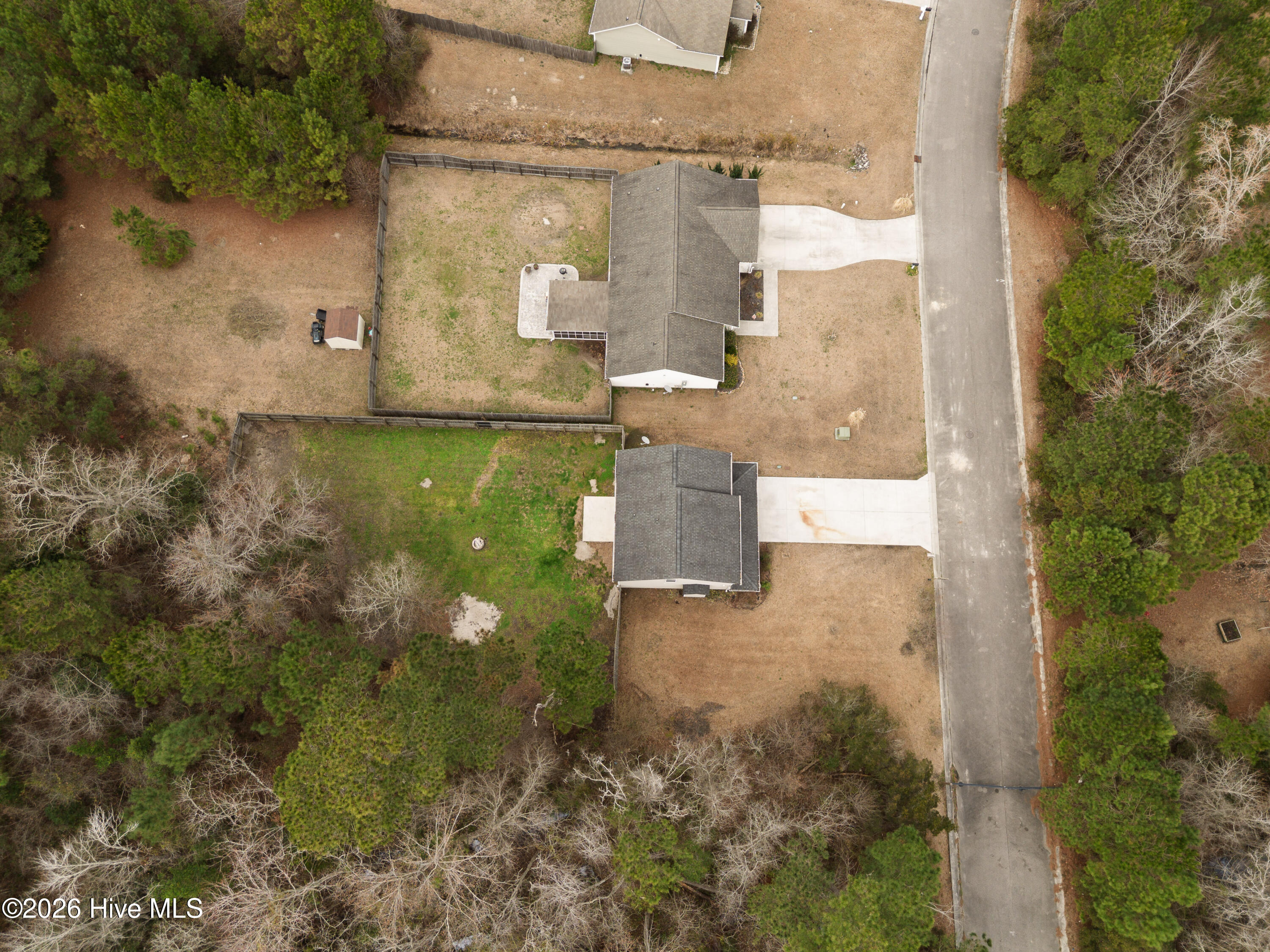 100557262 | Photo 72