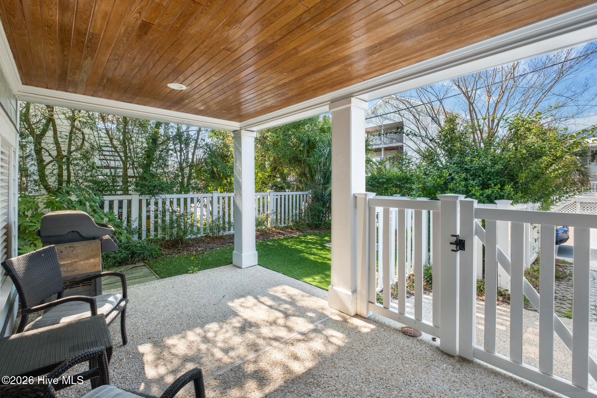 100567565 | Photo 47