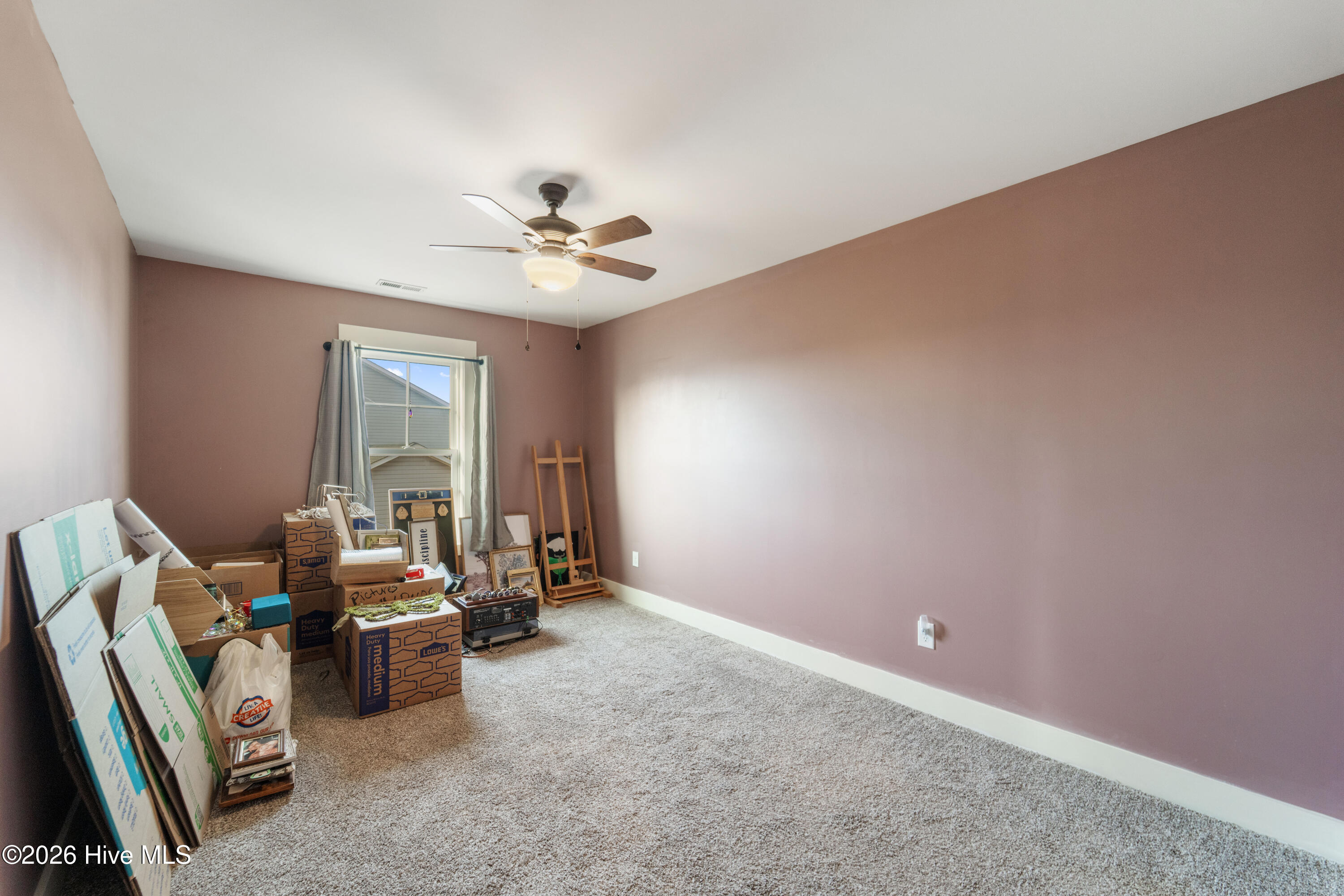 100549687 | Photo 40