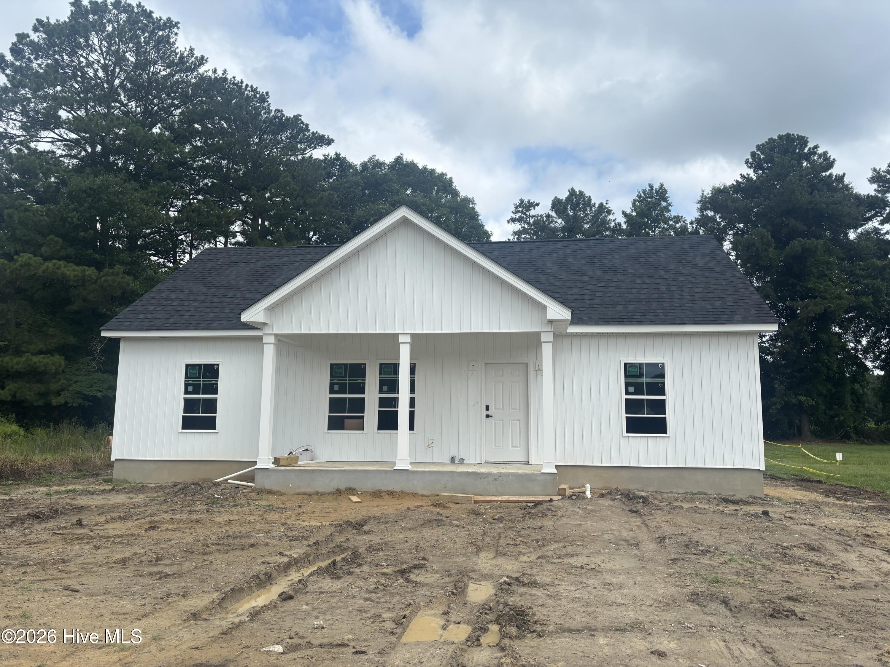 Homes for sale in Ahoskie, NC | 1607 N Dr Martin Luther King Jr Dr, Ahoskie, NC 27910 | MLS# 100588078