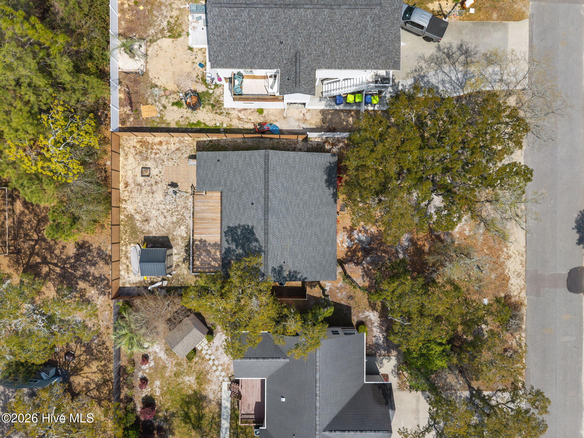 100564732 | Photo 32