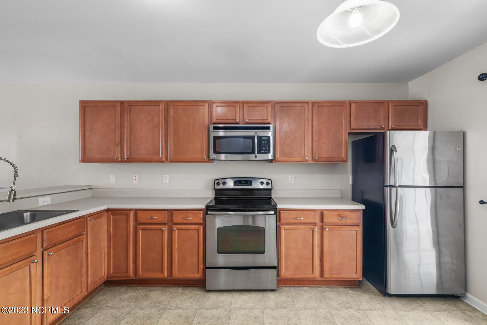 100534826 | Photo 10