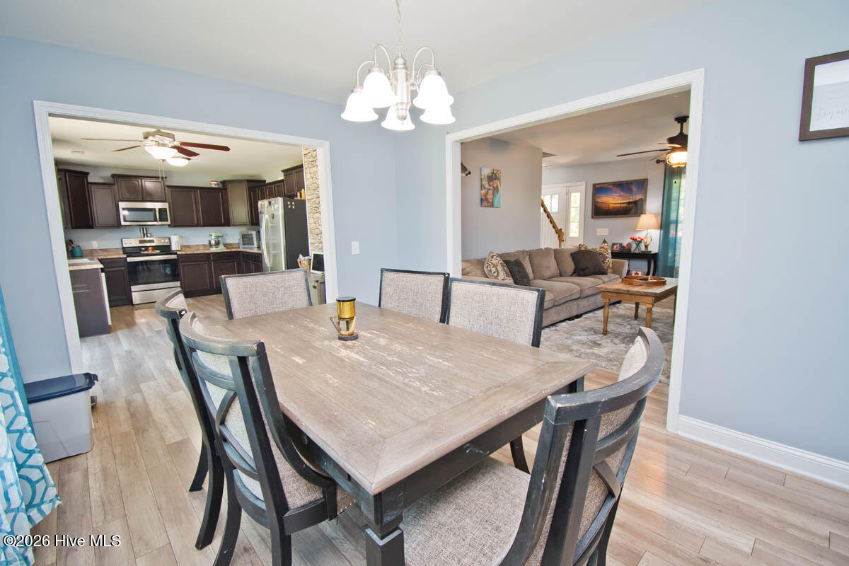 124 Waterford Way,Maysville