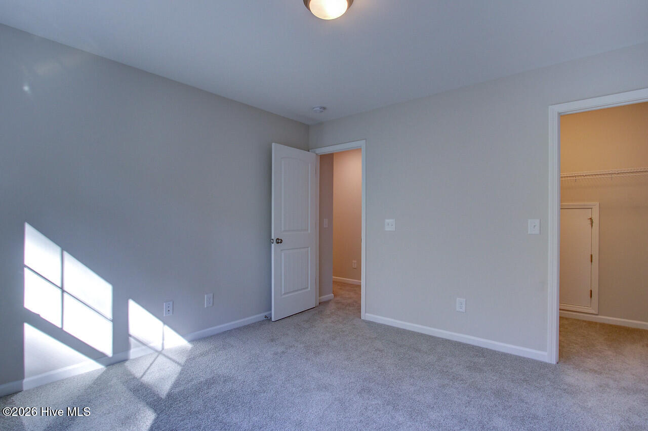 100553615 | Photo 20