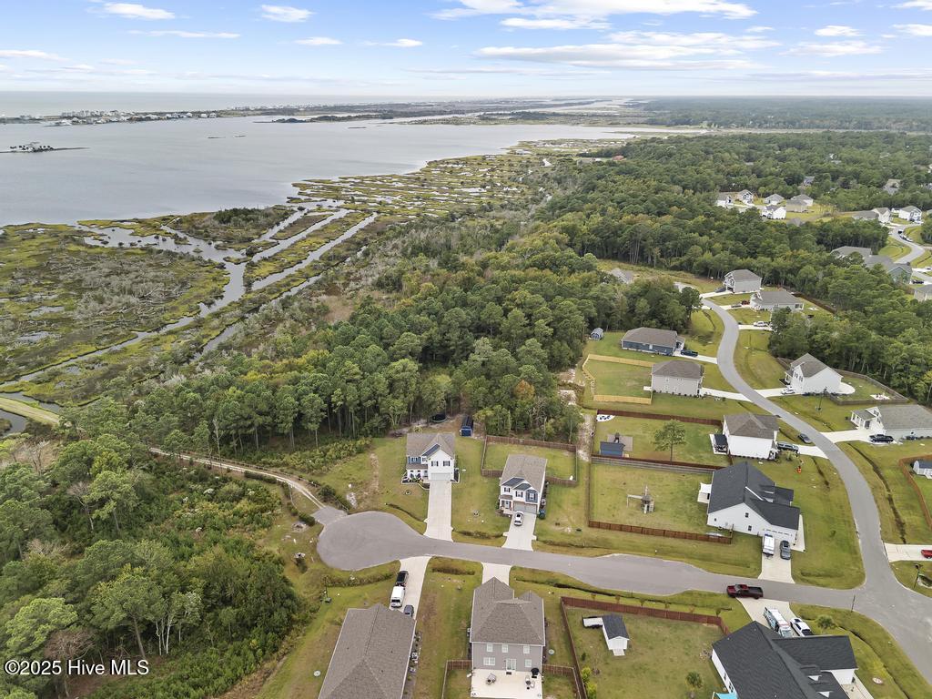 100536703 | Photo 40