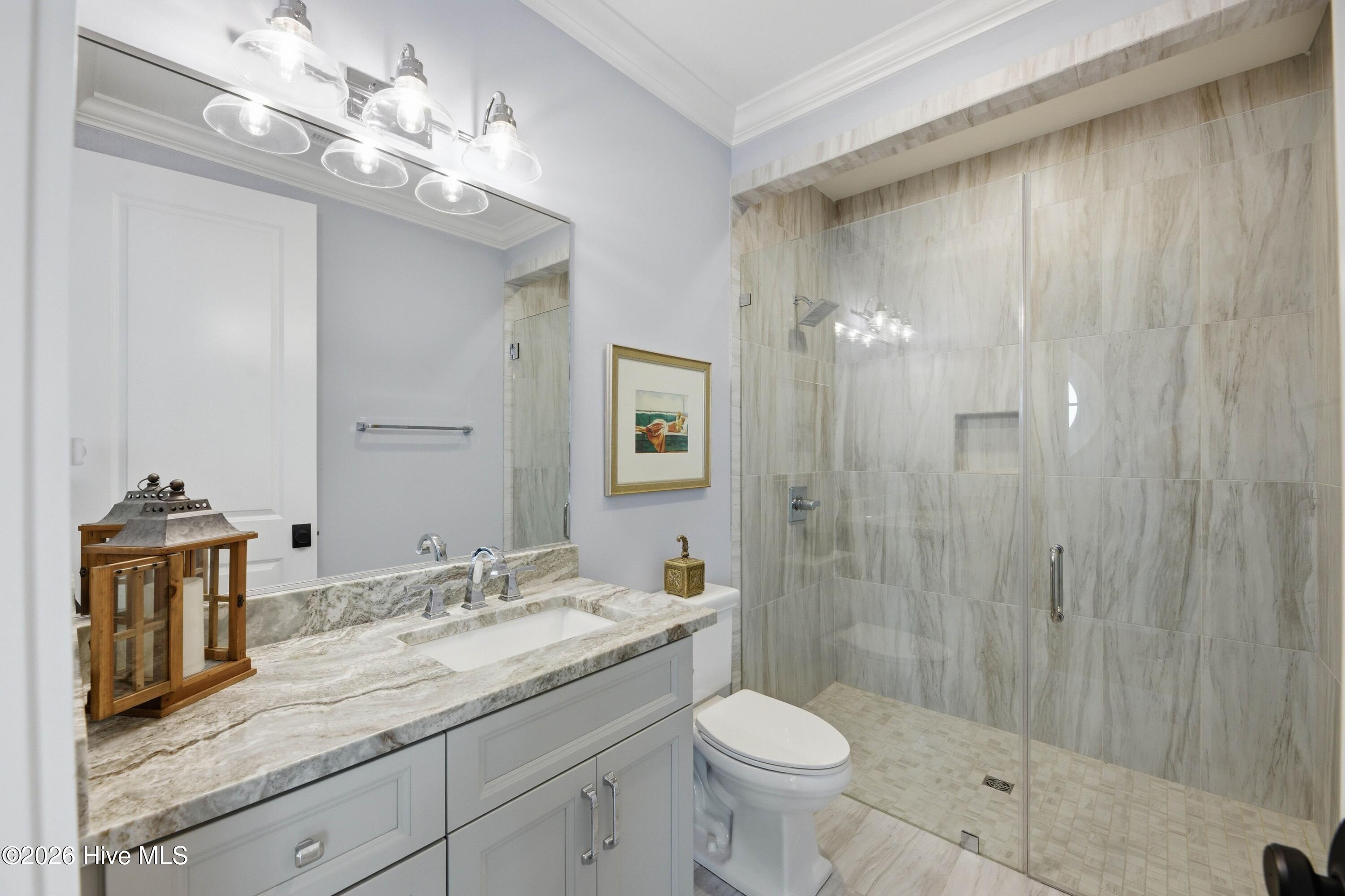 100564328 | Photo 27