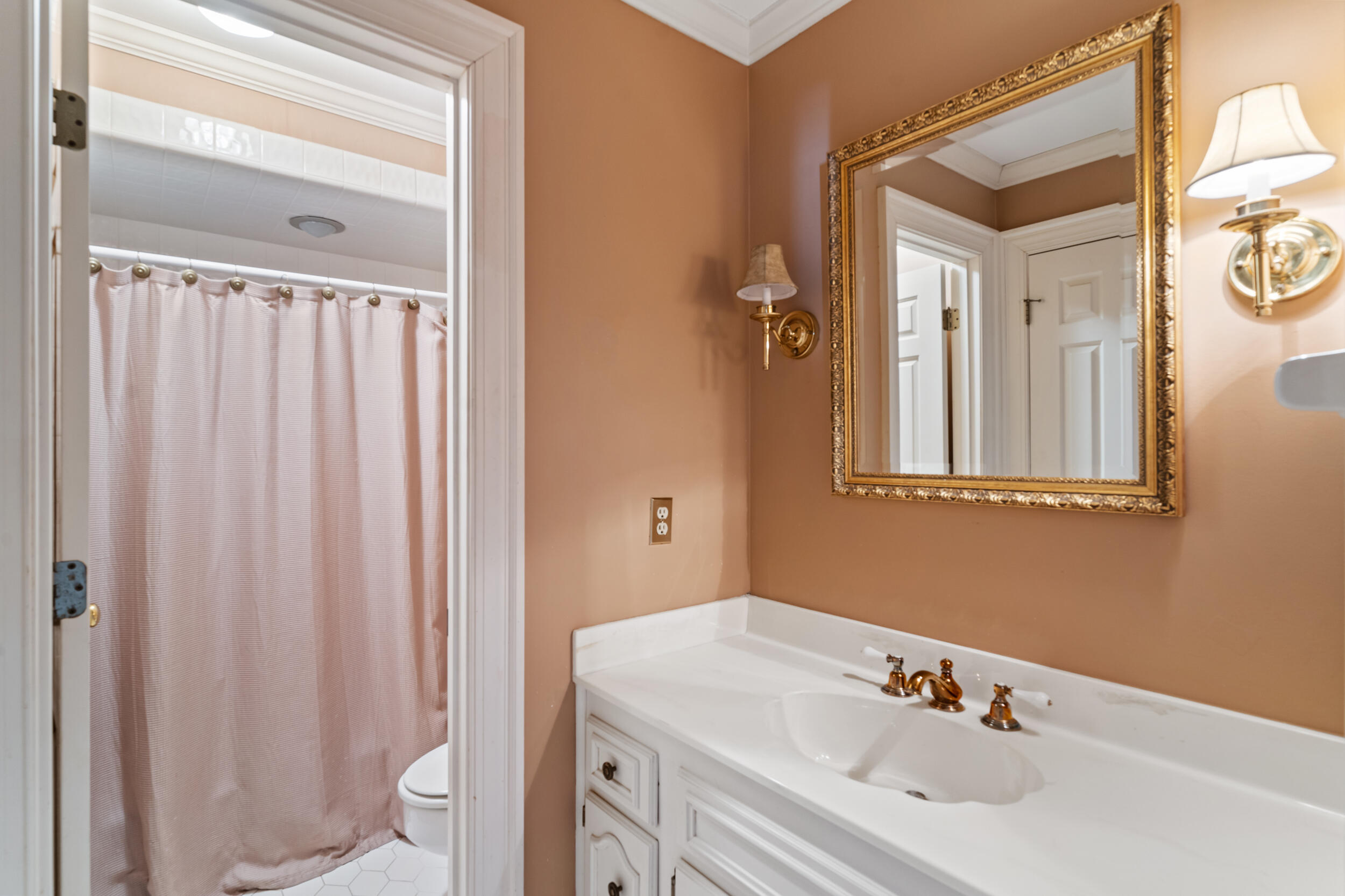 Downstairs - guest bath (full bath 3)
