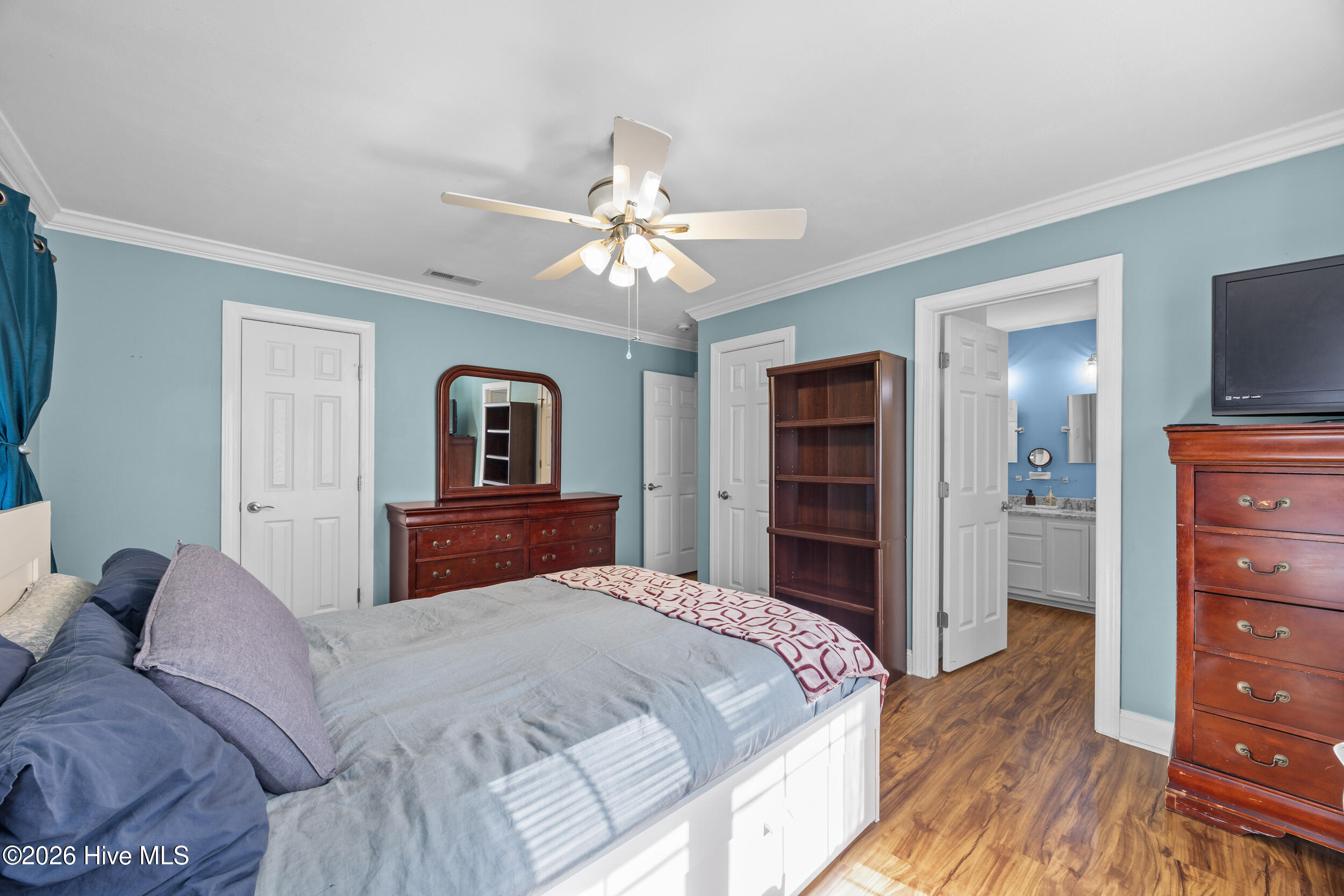 100567531 | Photo 22