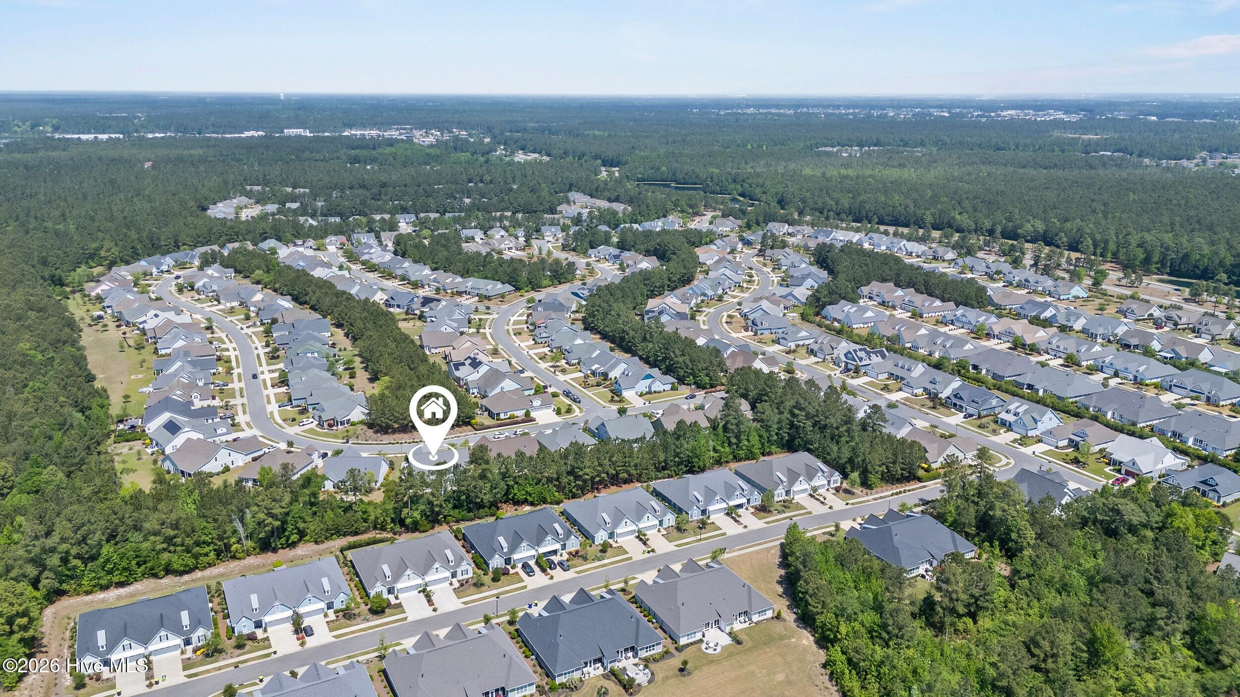 100565647 | Photo 48