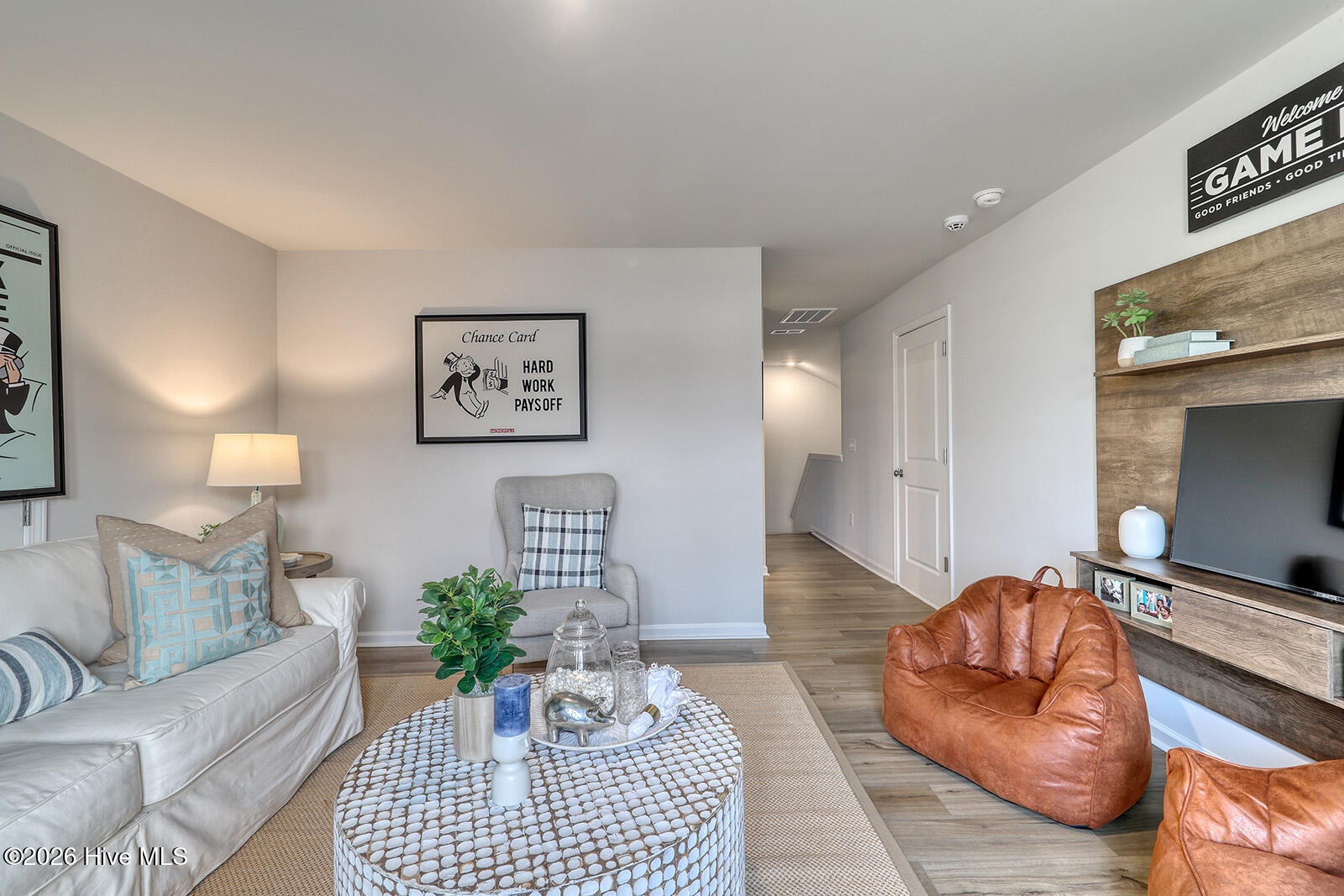 100551087 | Photo 10