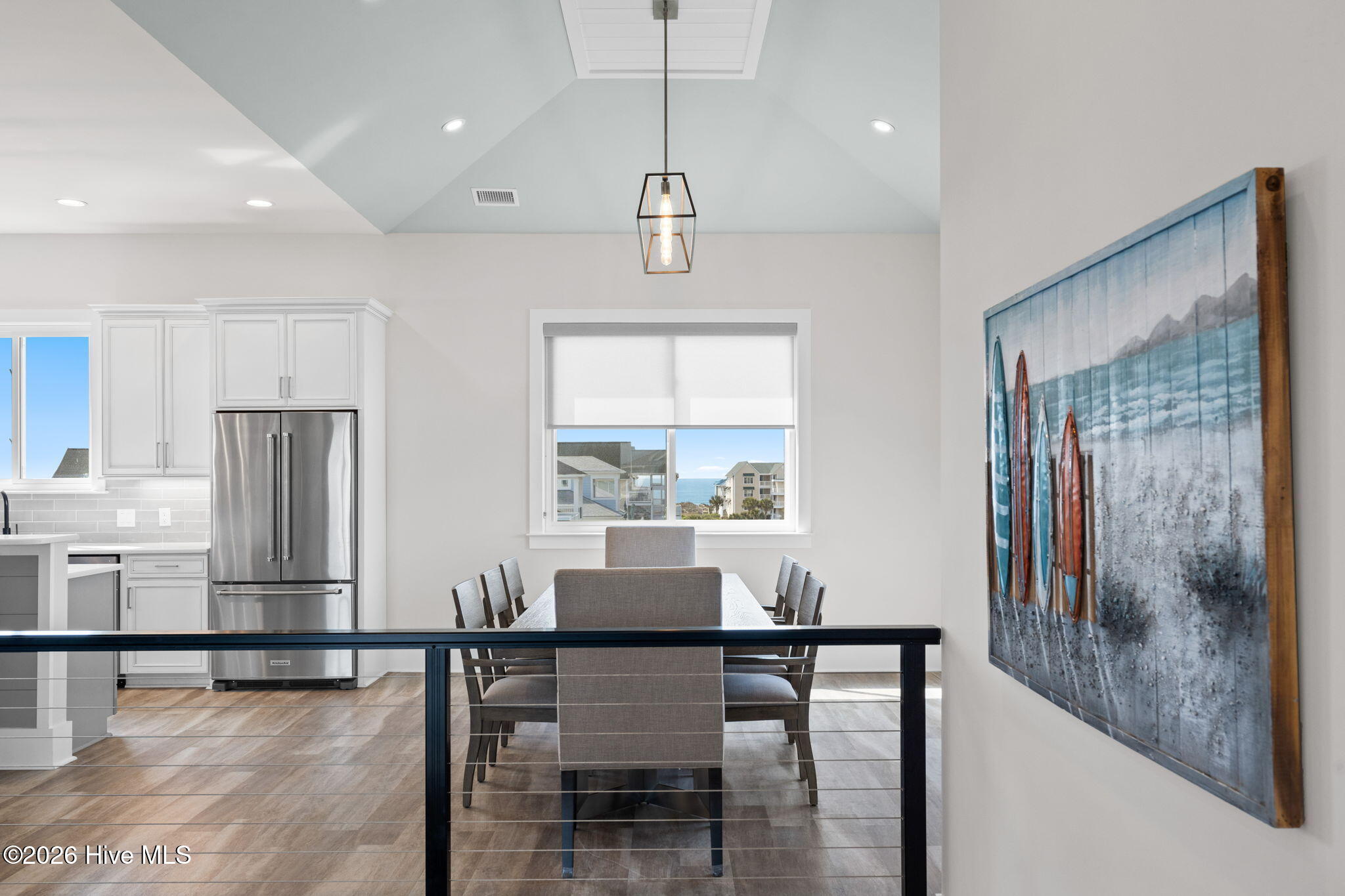 100564964 | Photo 19