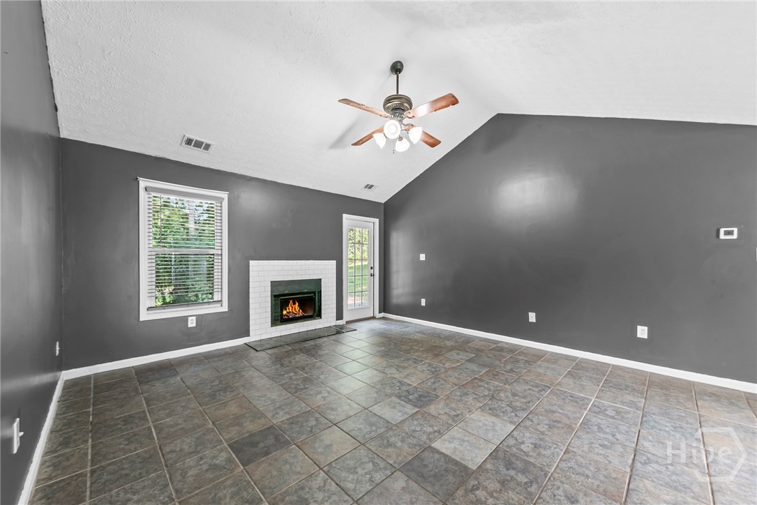 5th image of 185 Jimmy Reynolds Dr, Jefferson, GA 30549 | MLS# CL361707